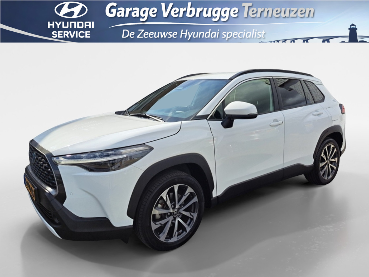 Toyota Corolla Cross Hybrid 200 Style 2023 - voorkant
