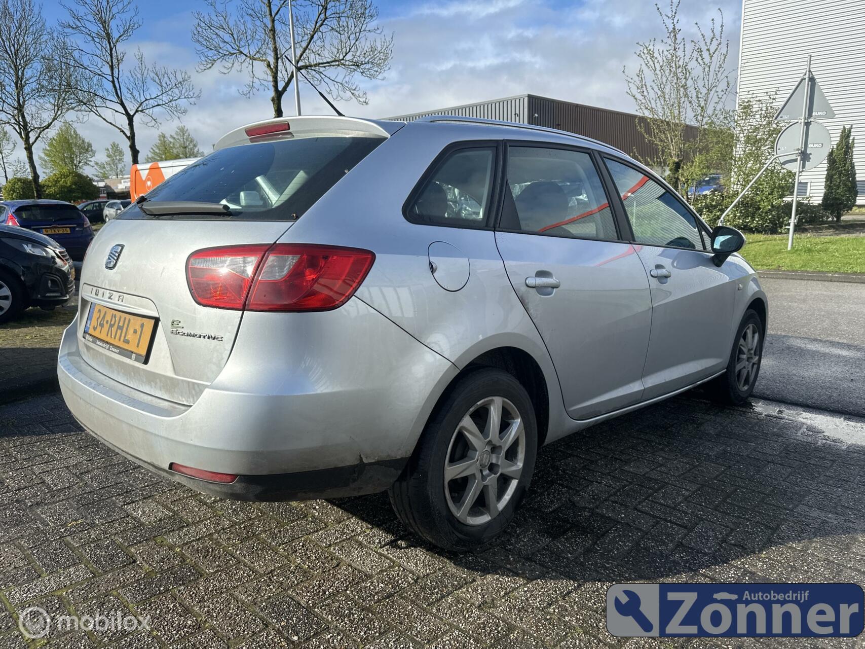 Foto van Seat Ibiza ST