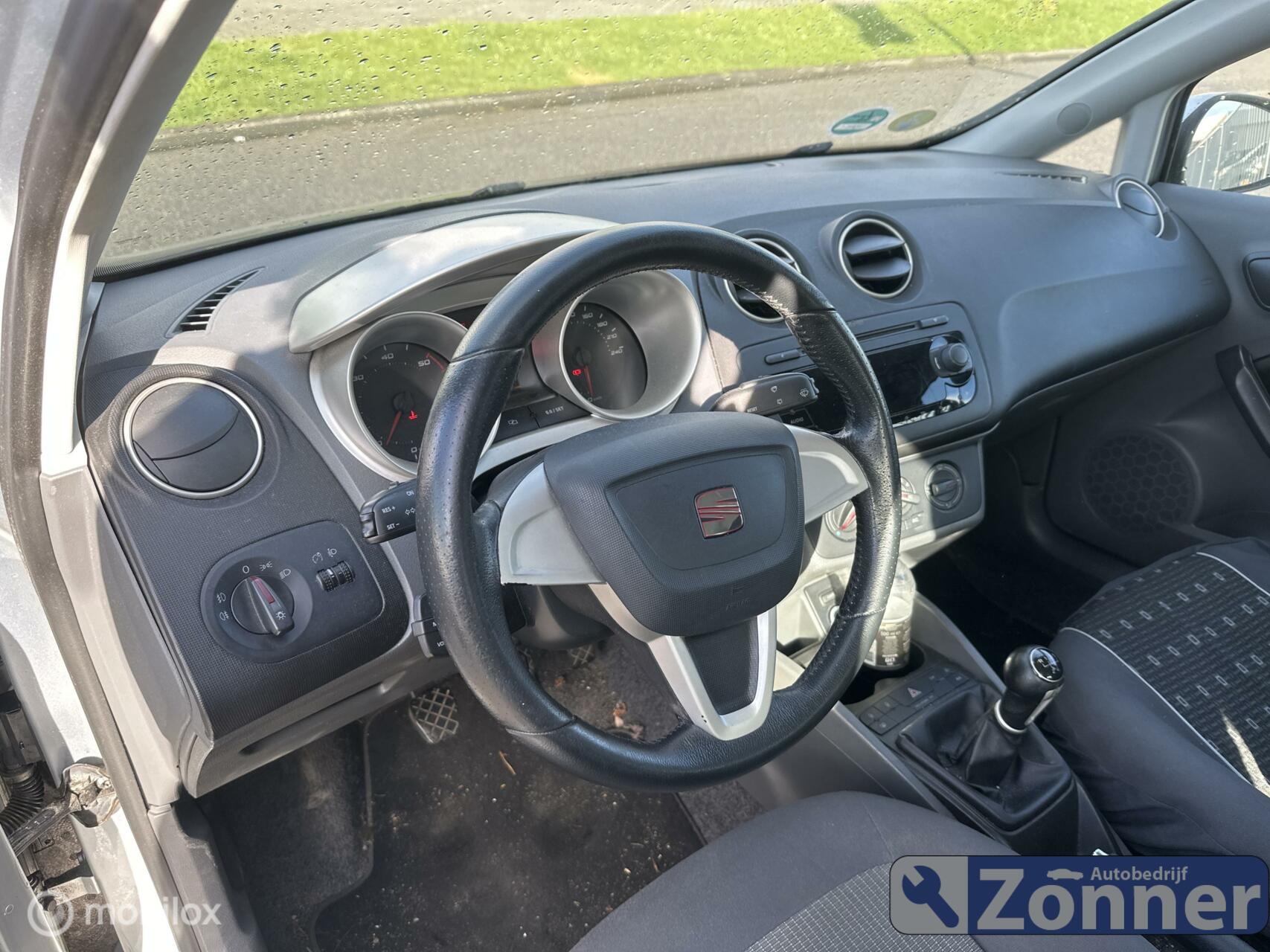 Foto van Seat Ibiza ST