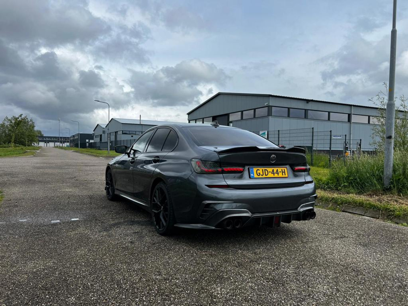 Foto van BMW 330e