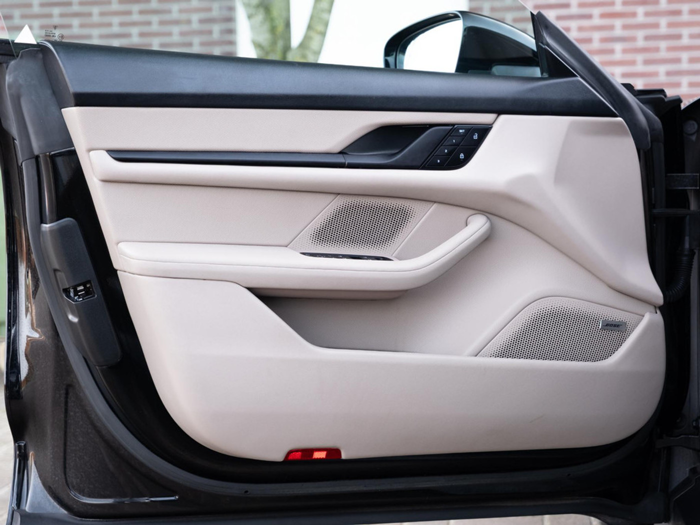 Foto van Porsche Taycan