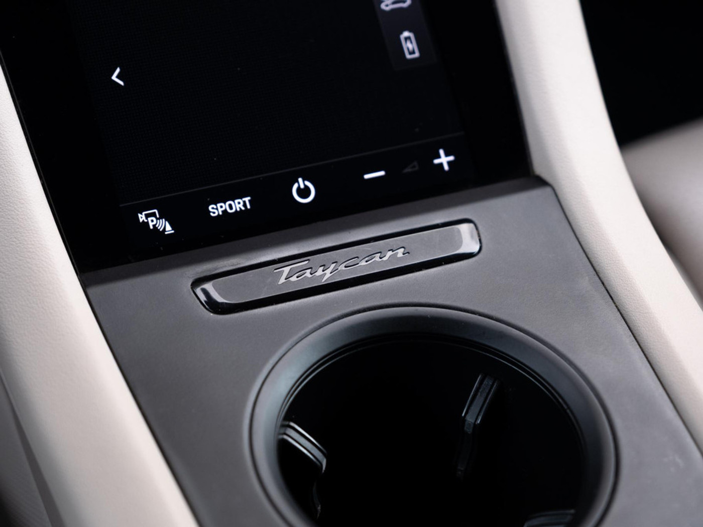 Foto van Porsche Taycan