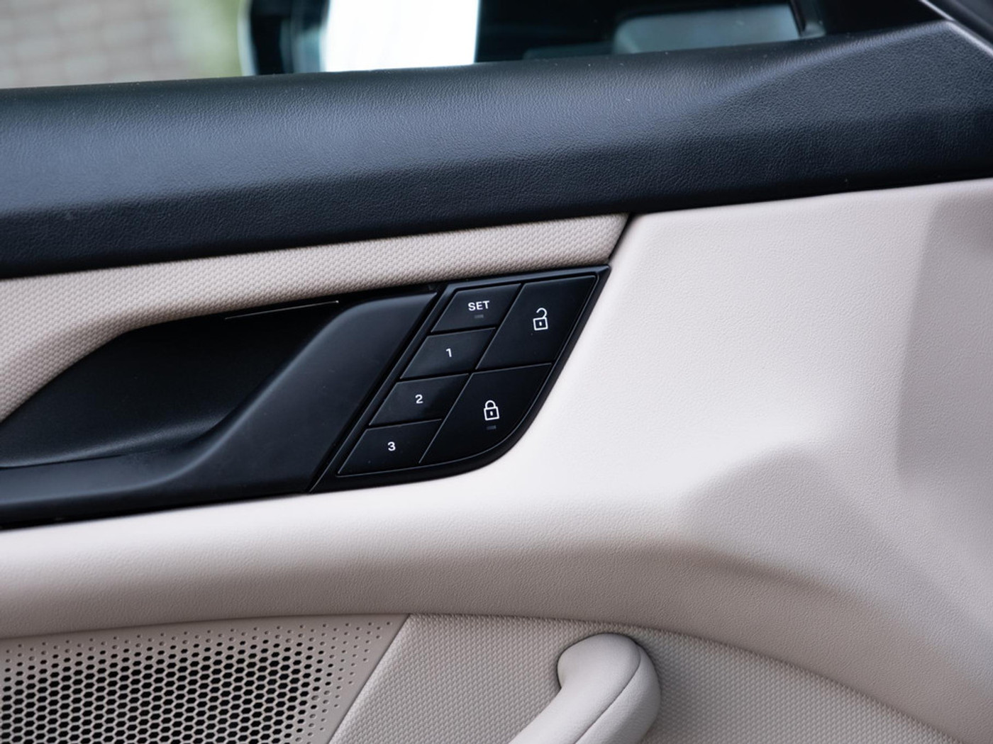 Foto van Porsche Taycan