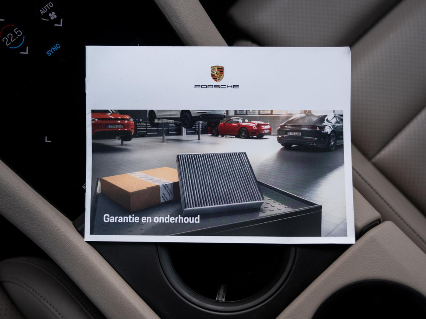 Foto van Porsche Taycan