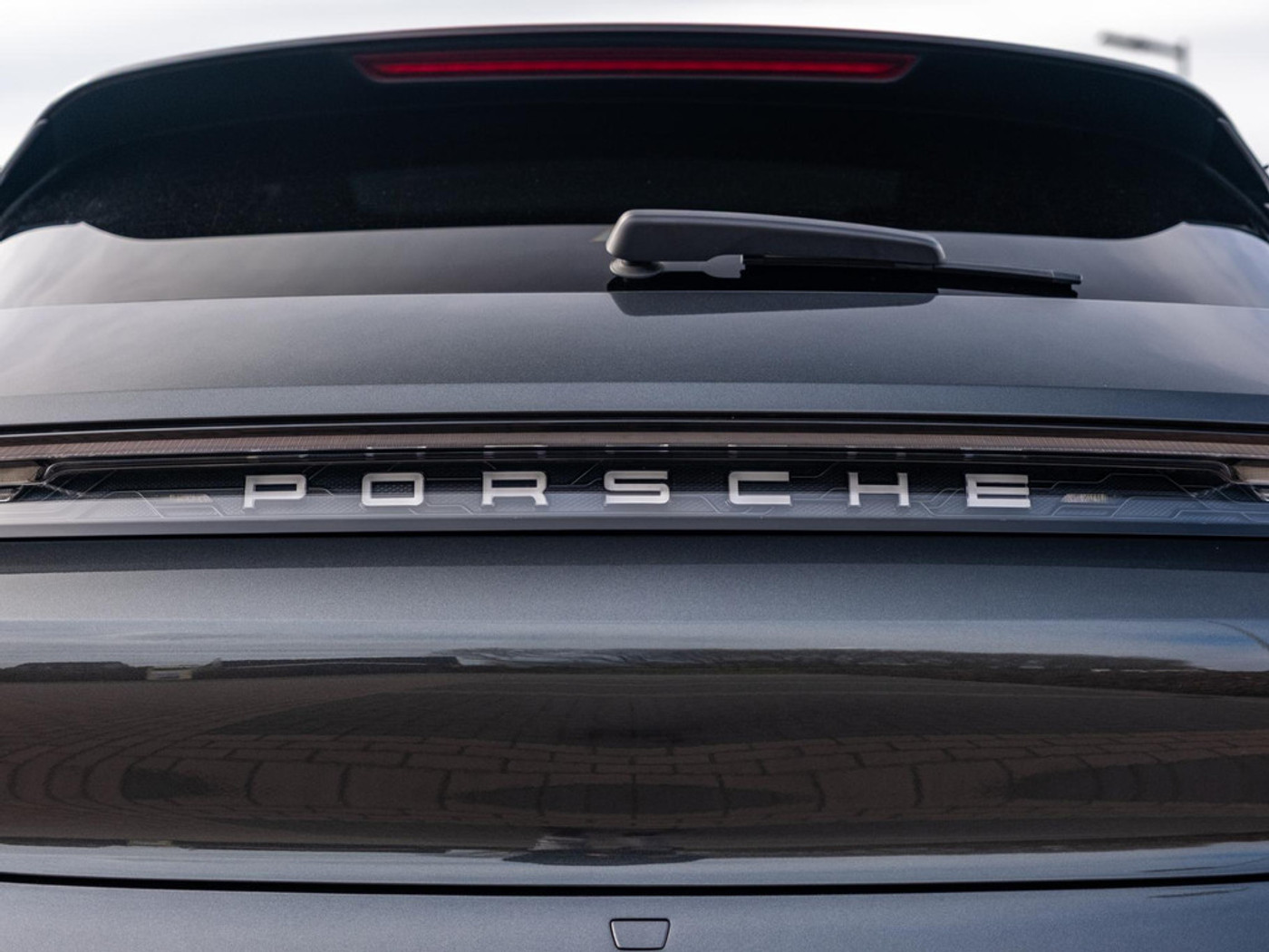 Foto van Porsche Taycan Sport Turismo
