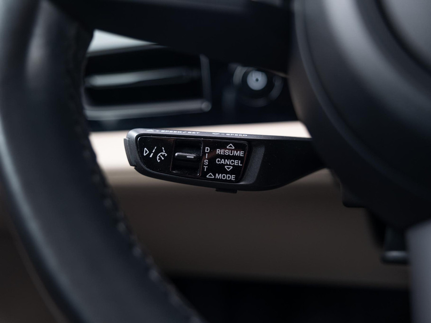 Foto van Porsche Taycan Sport Turismo