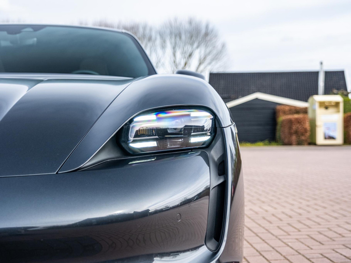 Foto van Porsche Taycan Sport Turismo