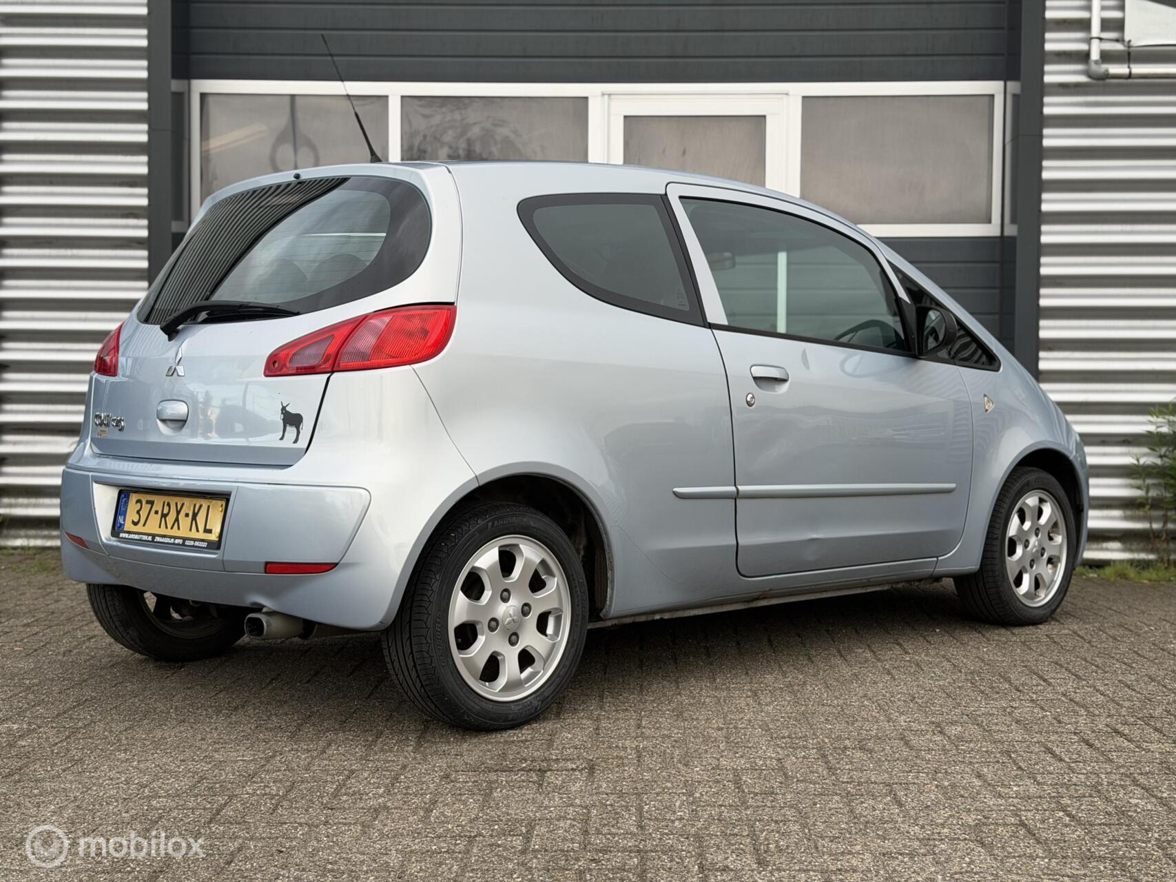 Foto van Mitsubishi Mitsubishi Colt