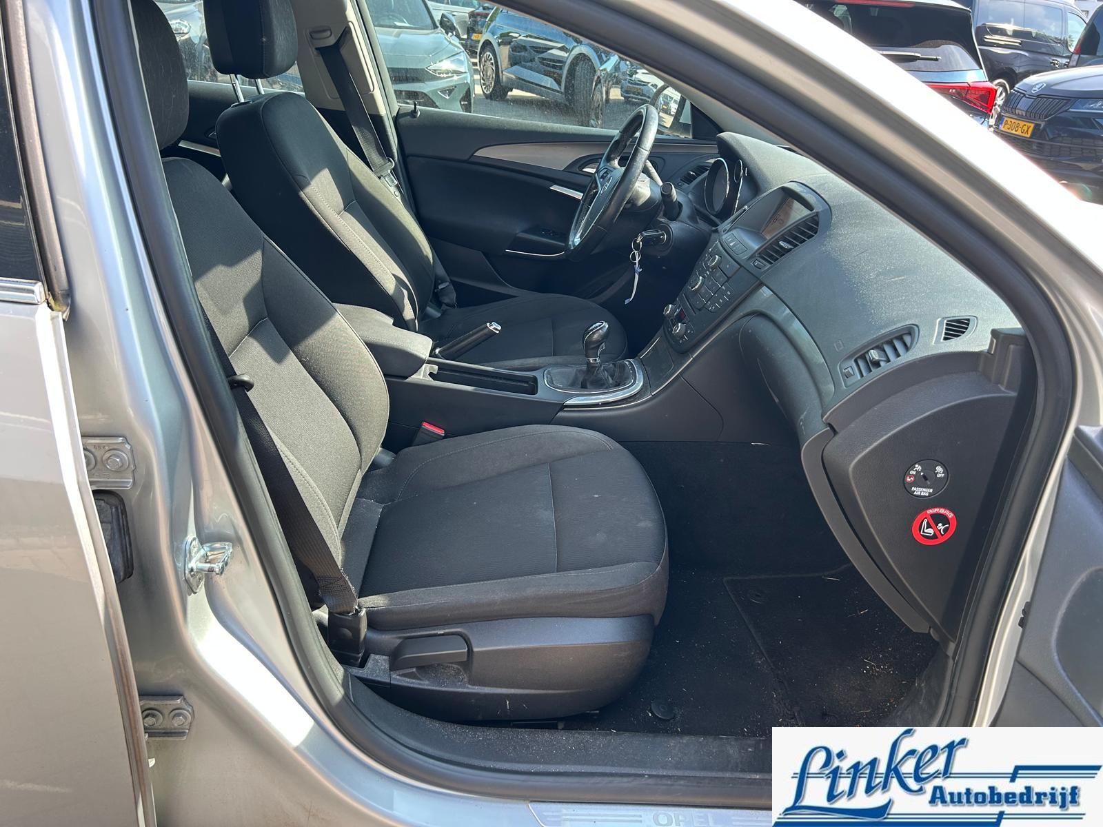 Foto van Opel Insignia Limousine HB