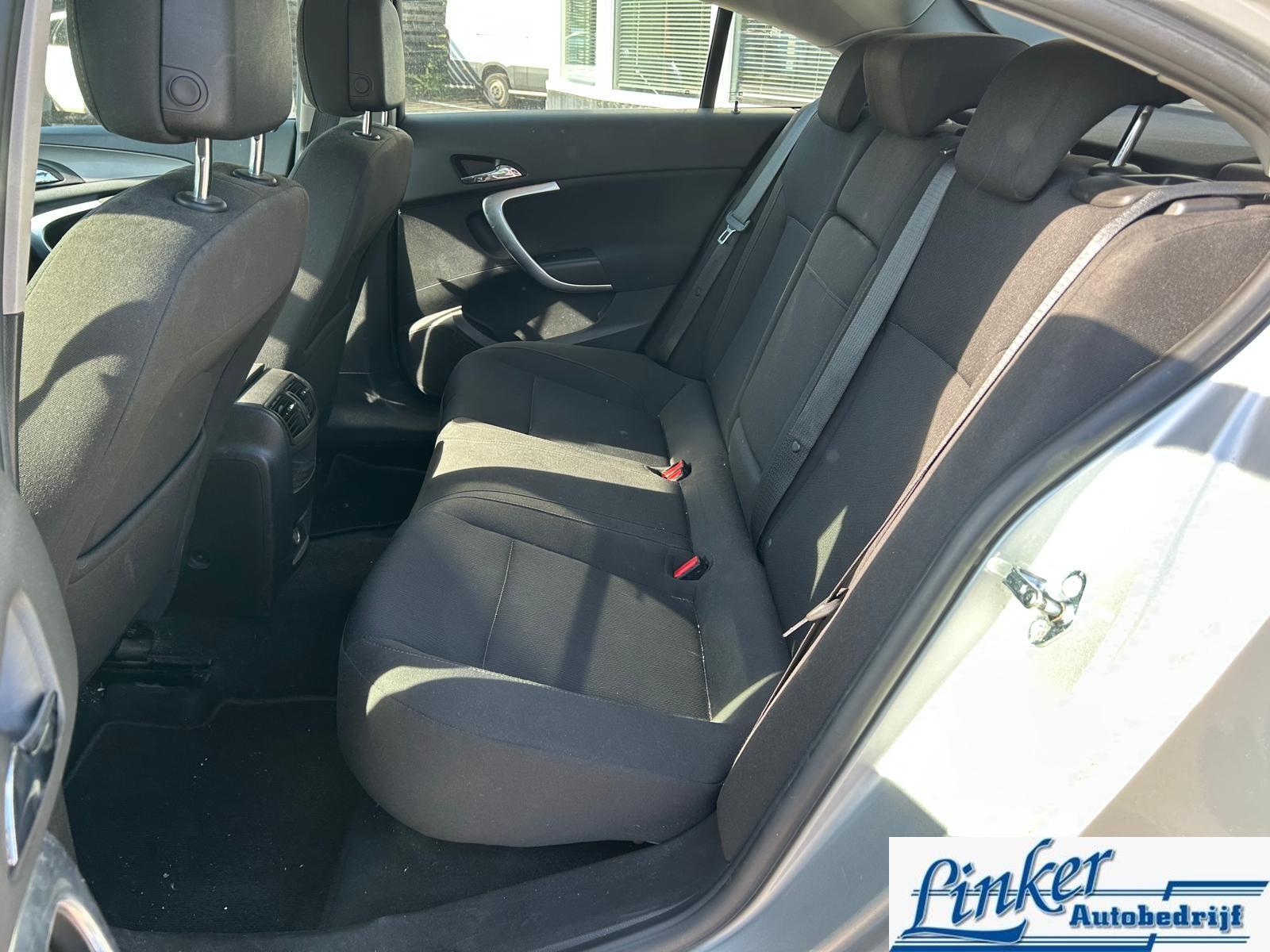 Foto van Opel Insignia Limousine HB