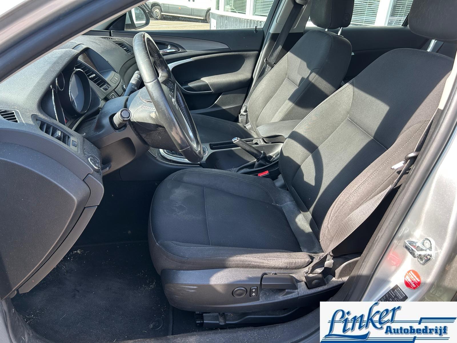 Foto van Opel Insignia Limousine HB