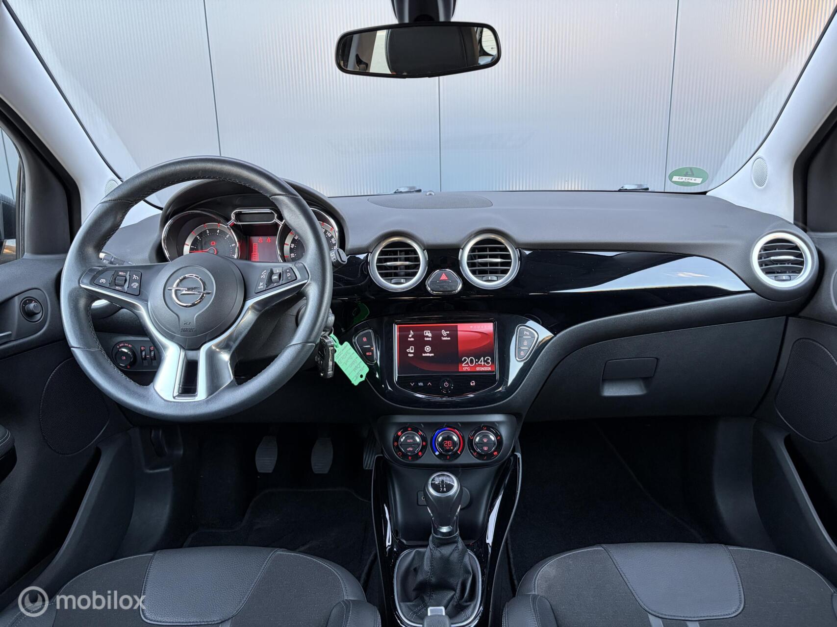 Foto van Opel Adam