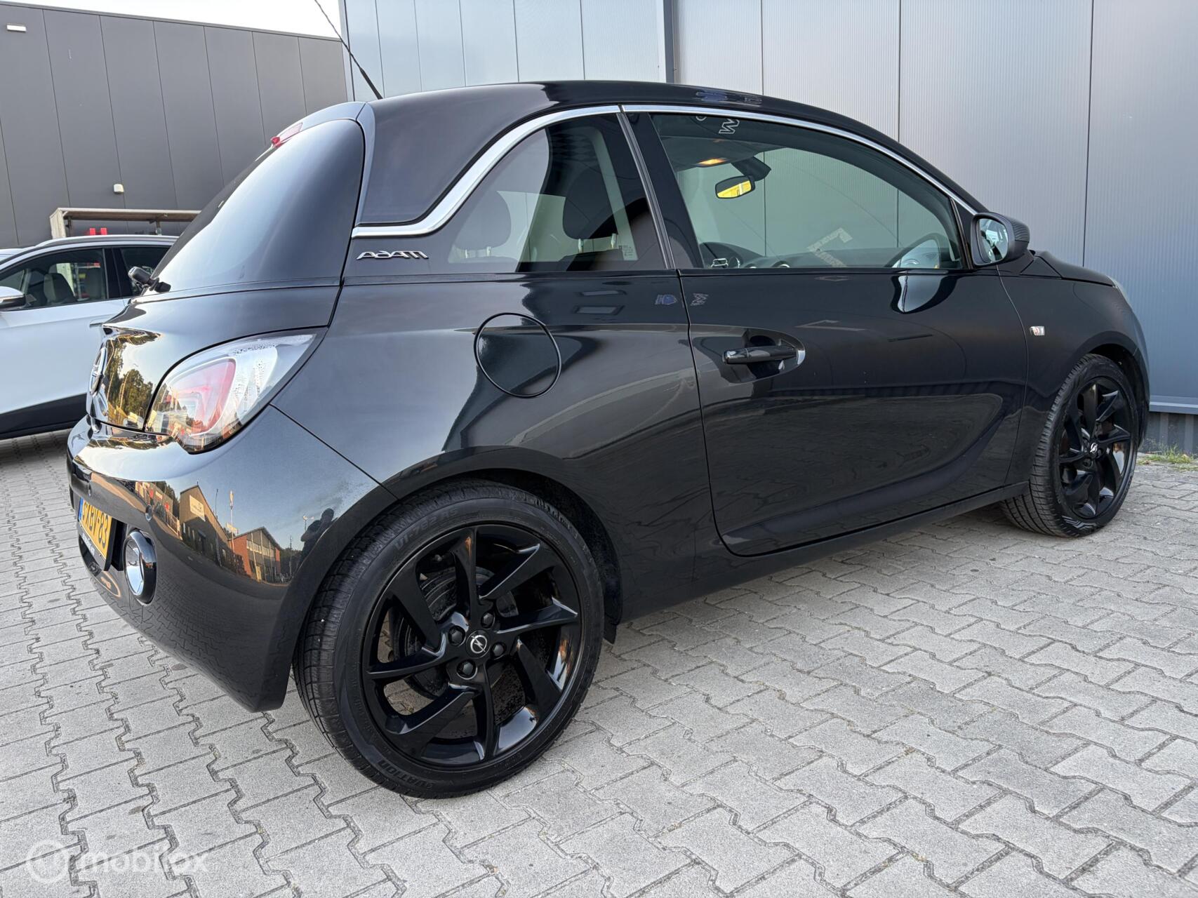 Foto van Opel Adam