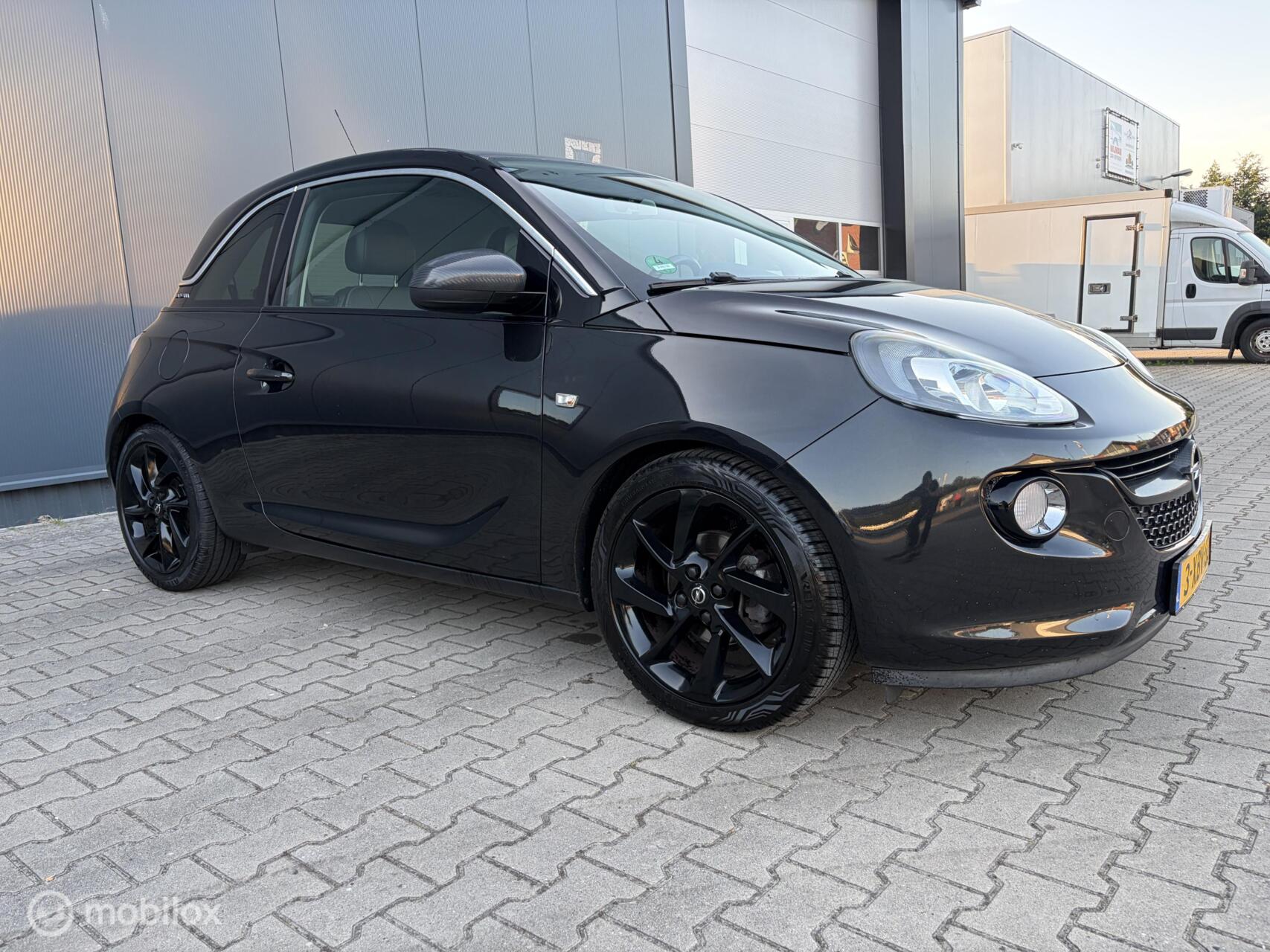 Foto van Opel Adam