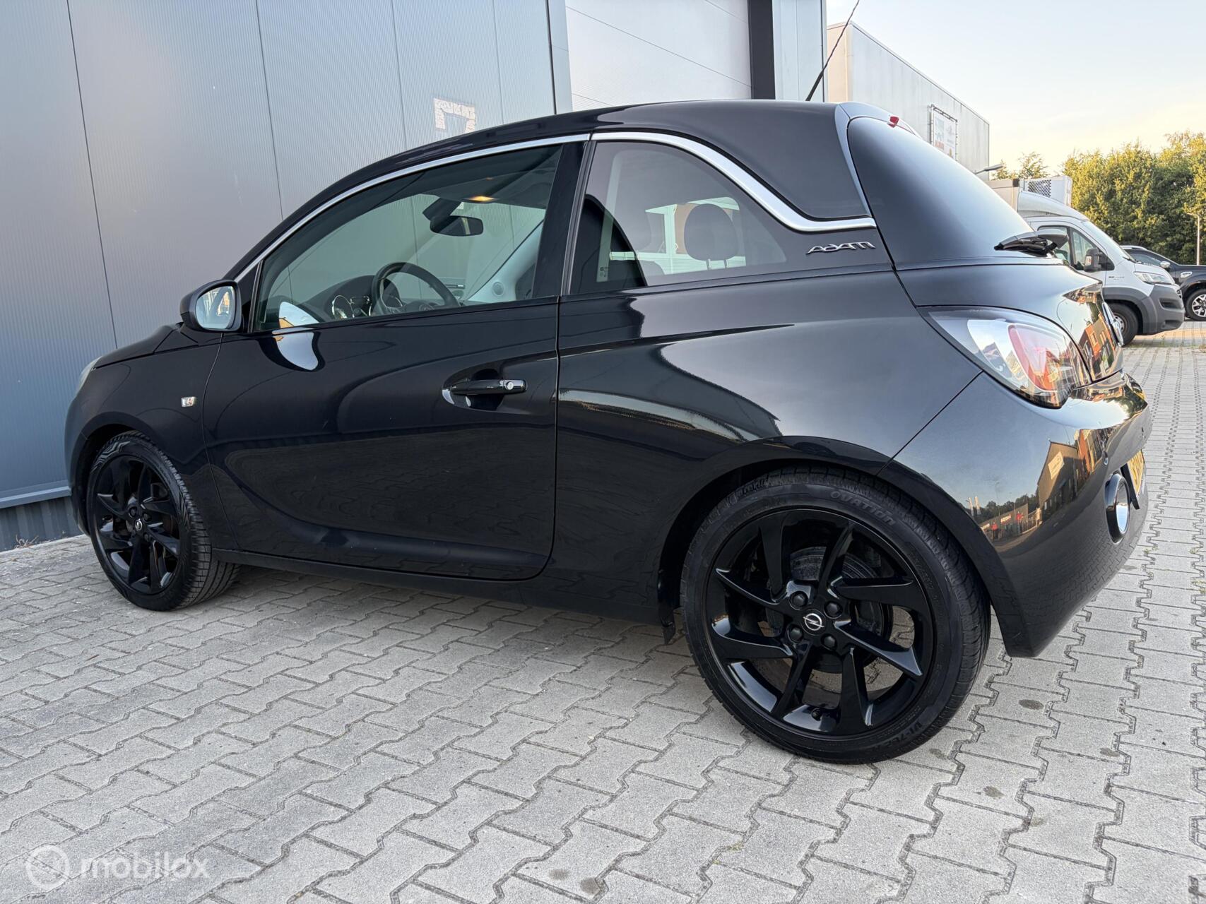 Foto van Opel Adam