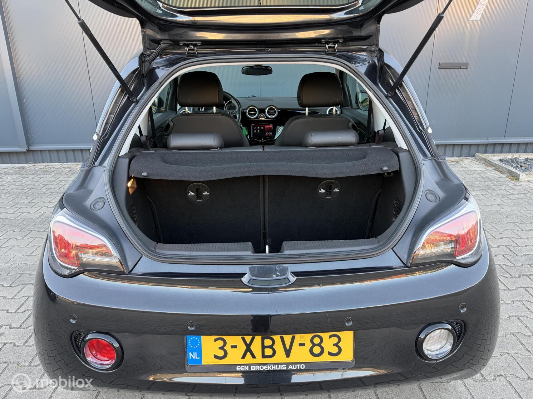 Foto van Opel Adam