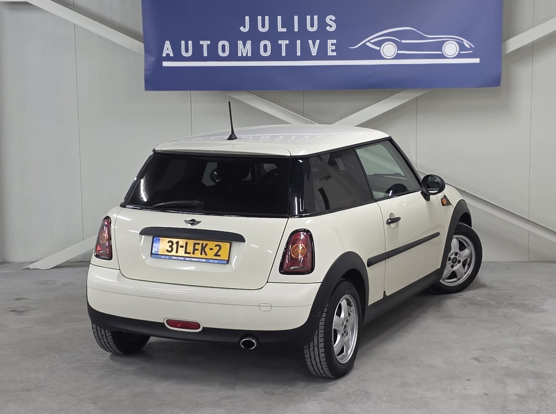 Foto van Mini One
