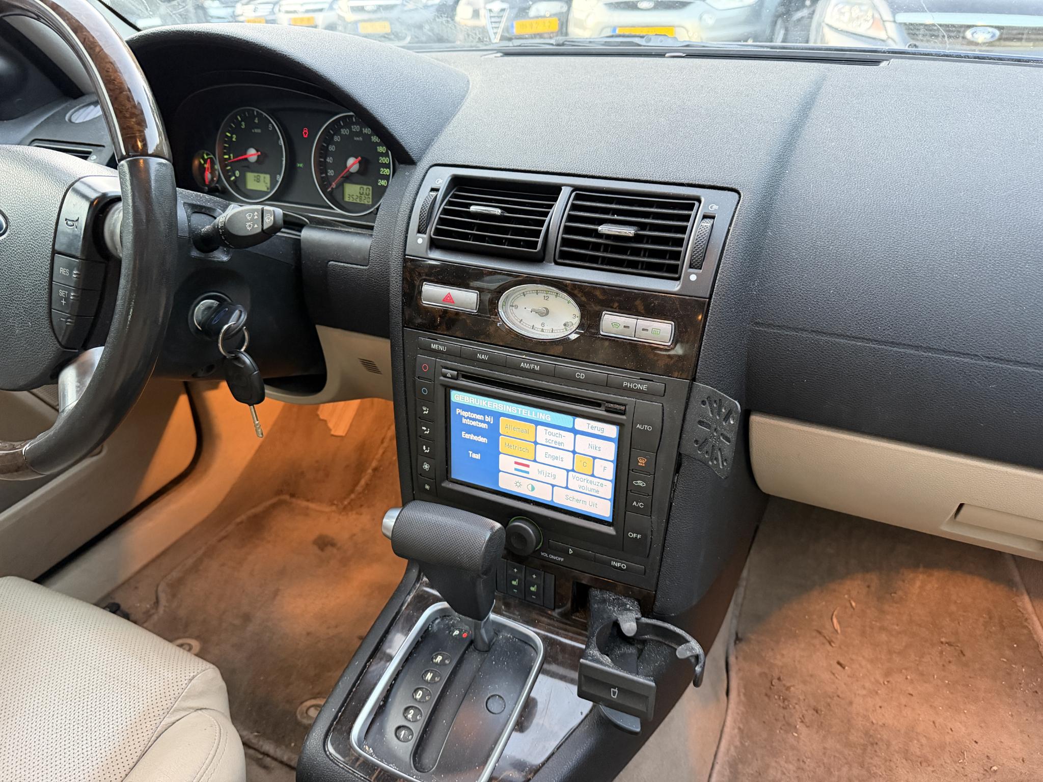Foto van Ford Mondeo