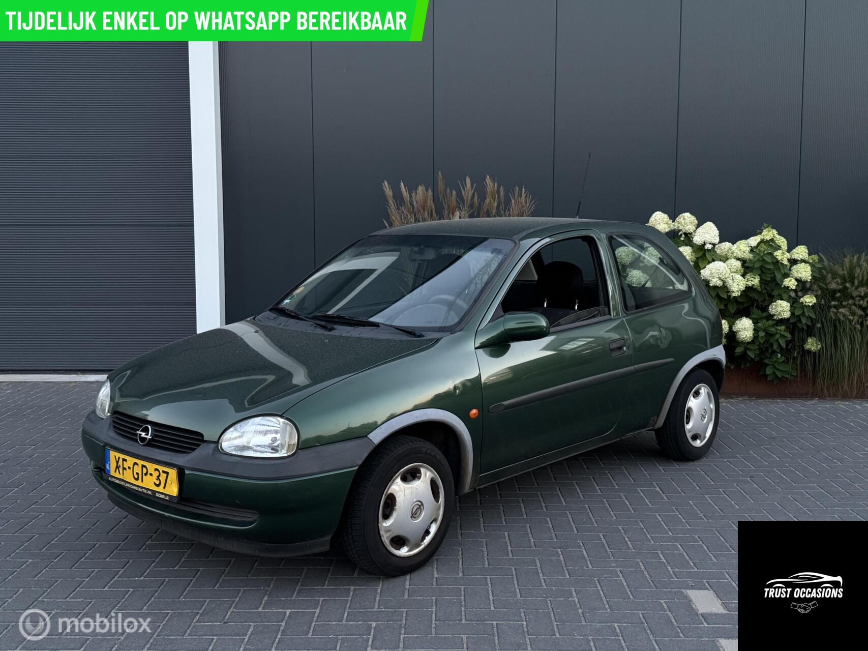 Opel Corsa-b 1.2 AUTOMAAT NAP ONDERHOUD 1998 - voorkant