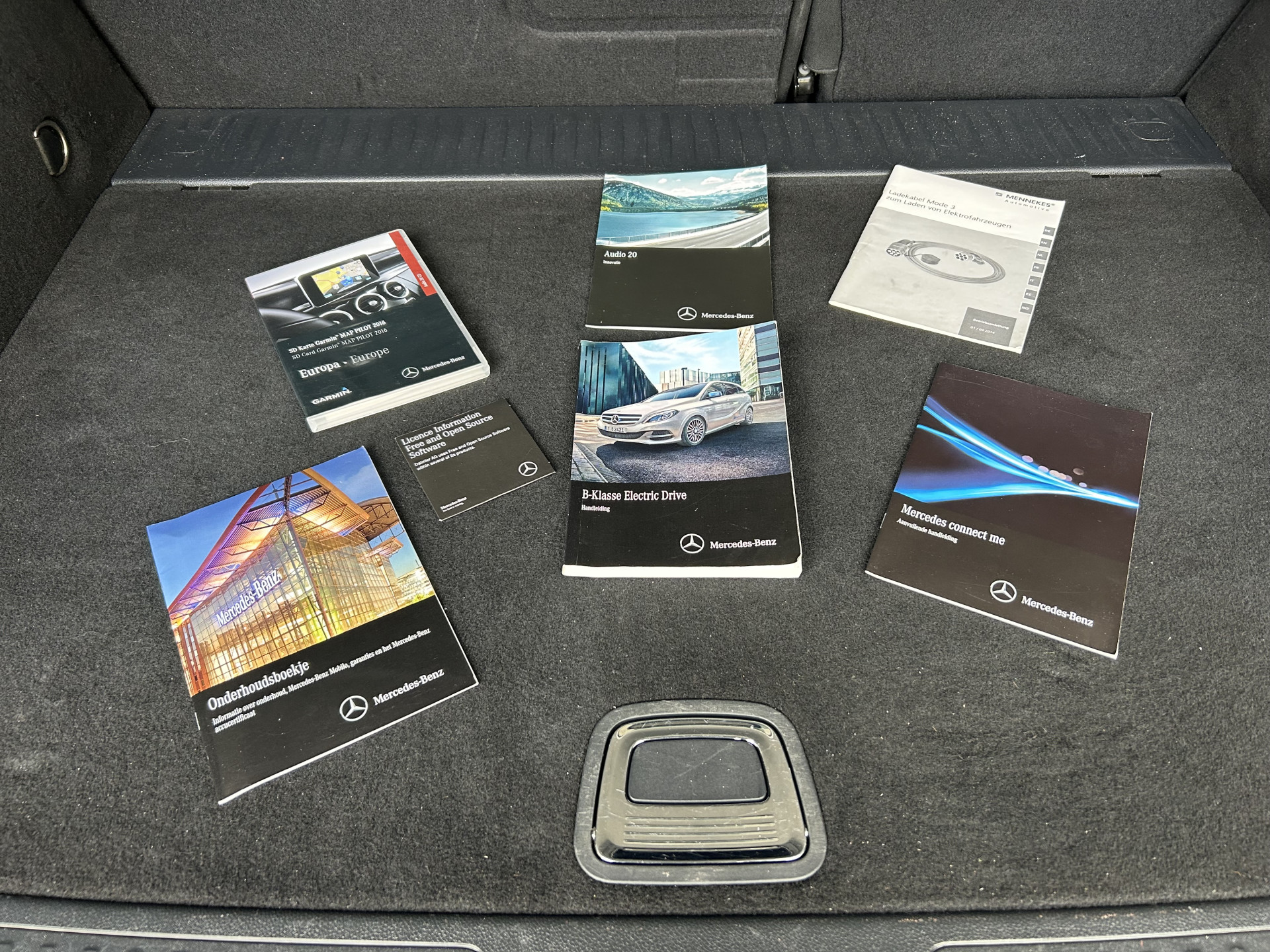 Foto van Mercedes-Benz B 250 E