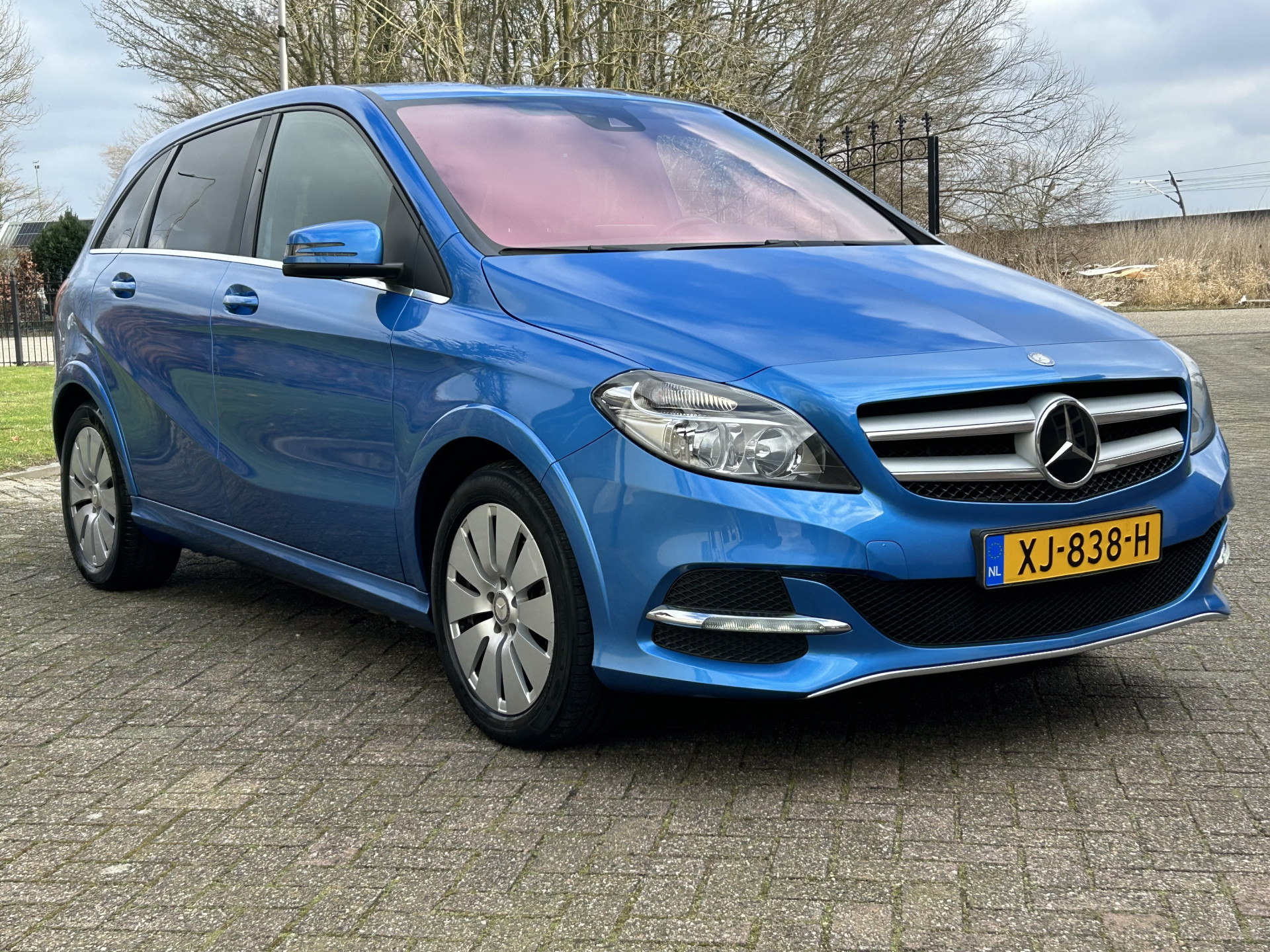 Foto van Mercedes-Benz B 250 E