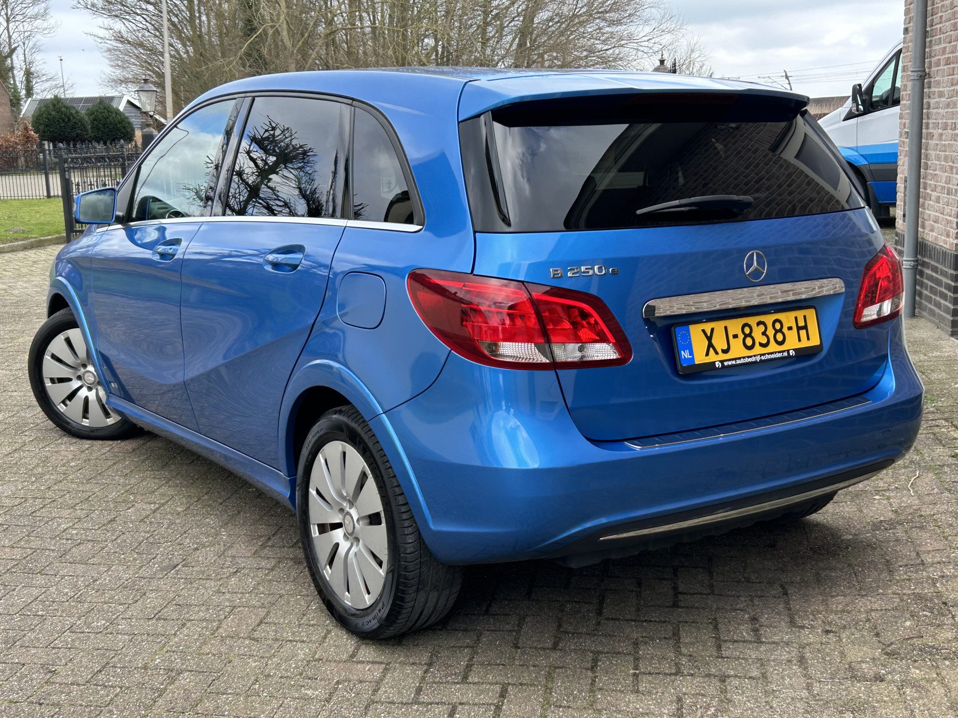 Foto van Mercedes-Benz B 250 E