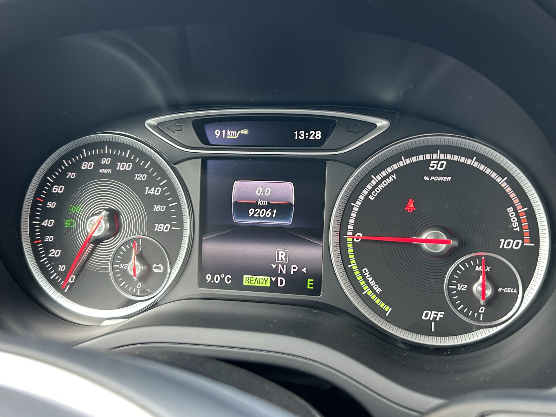 Foto van Mercedes-Benz B 250 E