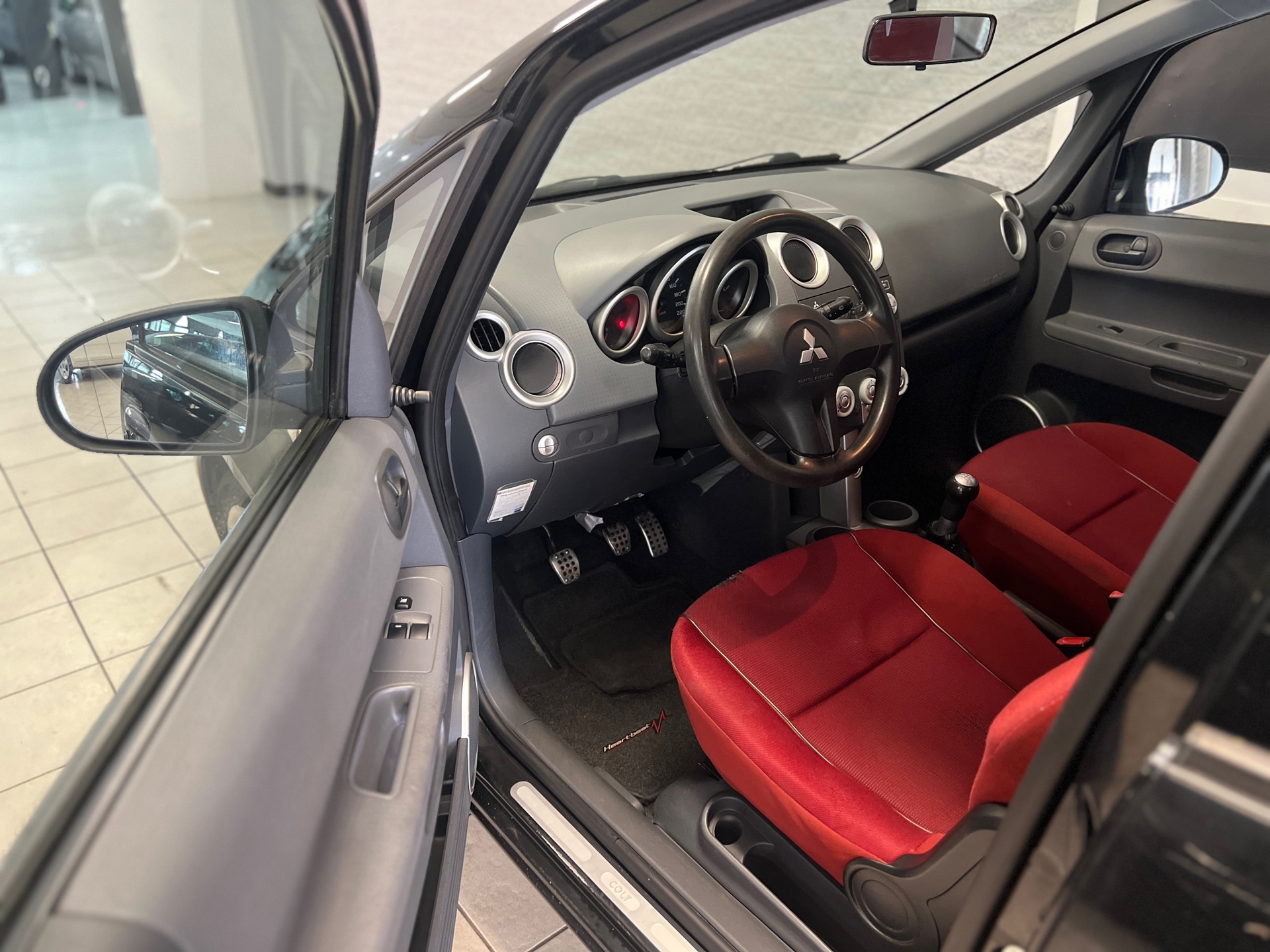 Foto van Mitsubishi Mitsubishi Colt