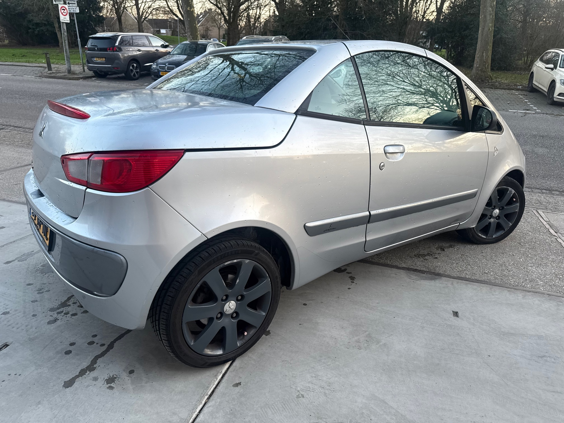 Foto van Mitsubishi Mitsubishi Colt