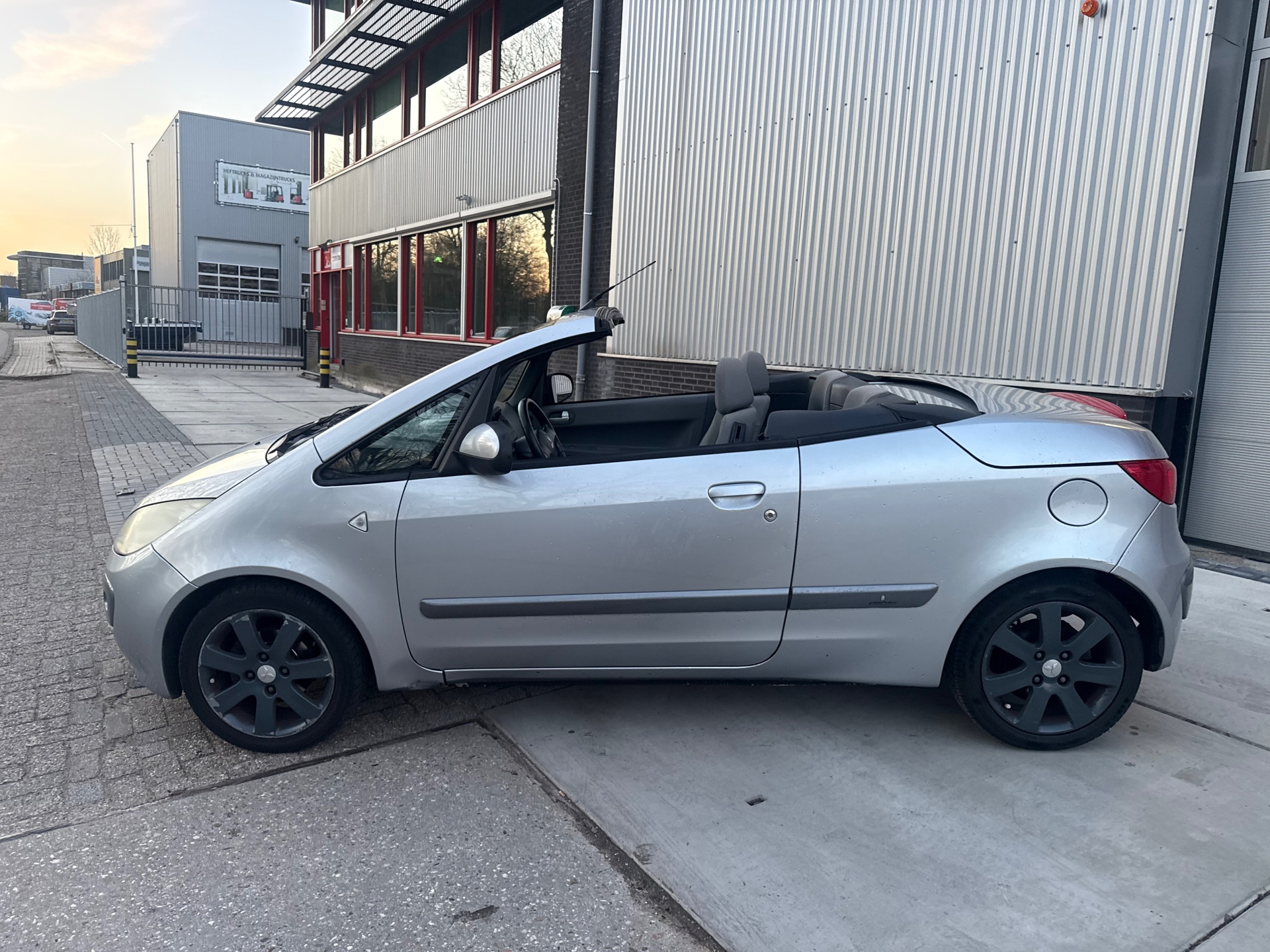 Foto van Mitsubishi Mitsubishi Colt