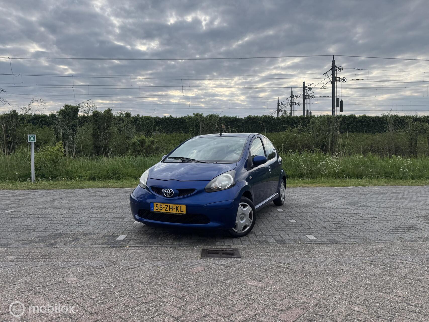 Toyota Toyota Aygo 1.0-12V | Airco | Elek. Ramen | Nieuwe apk! 2008 - voorkant