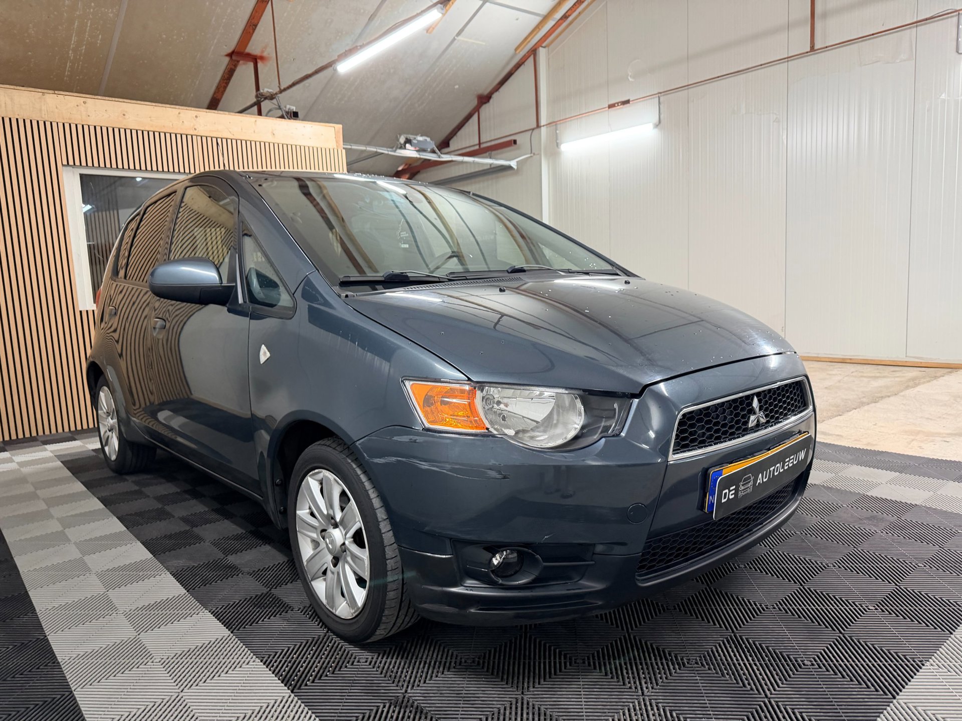 Foto van Mitsubishi Mitsubishi Colt