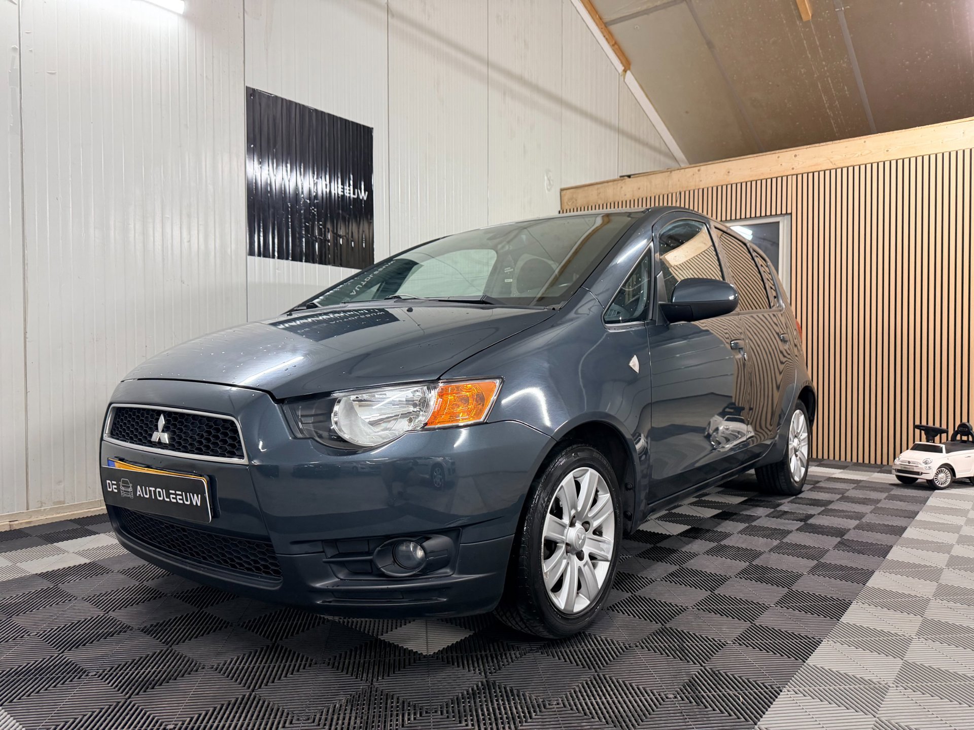 Foto van Mitsubishi Mitsubishi Colt