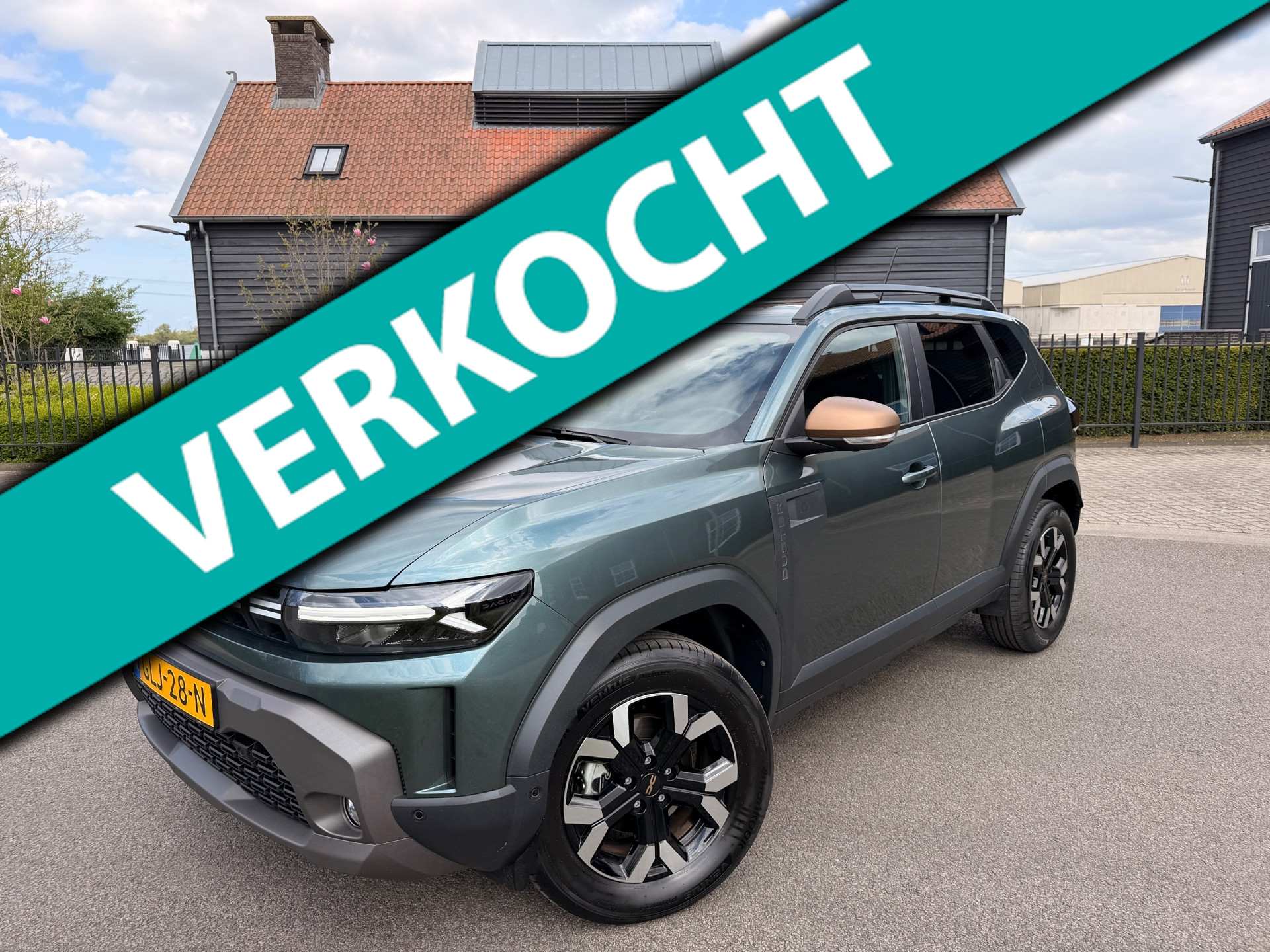 Dacia Duster 1.6 Hybrid 140 Extreme 360" CAMERA CARLAY NAVI STOEL/ VERW. LED-XENON 2024 - voorkant