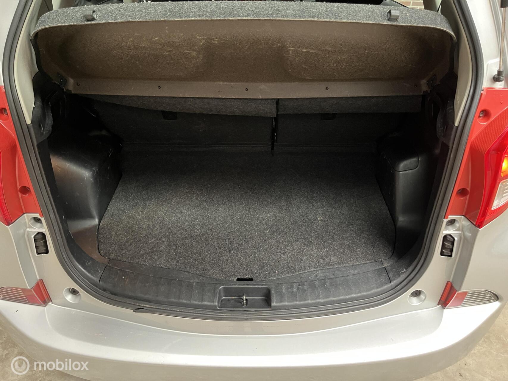 Foto van Subaru Subaru Trezia