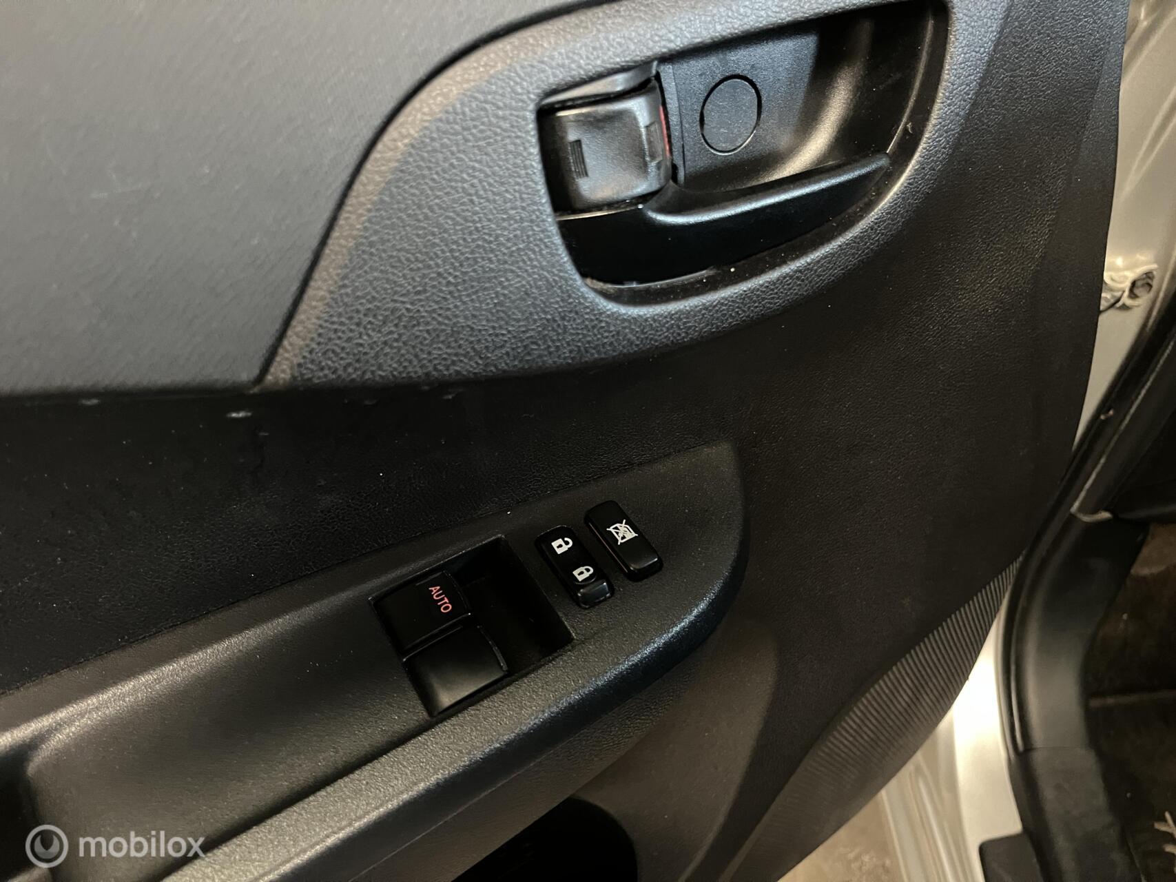 Foto van Subaru Subaru Trezia