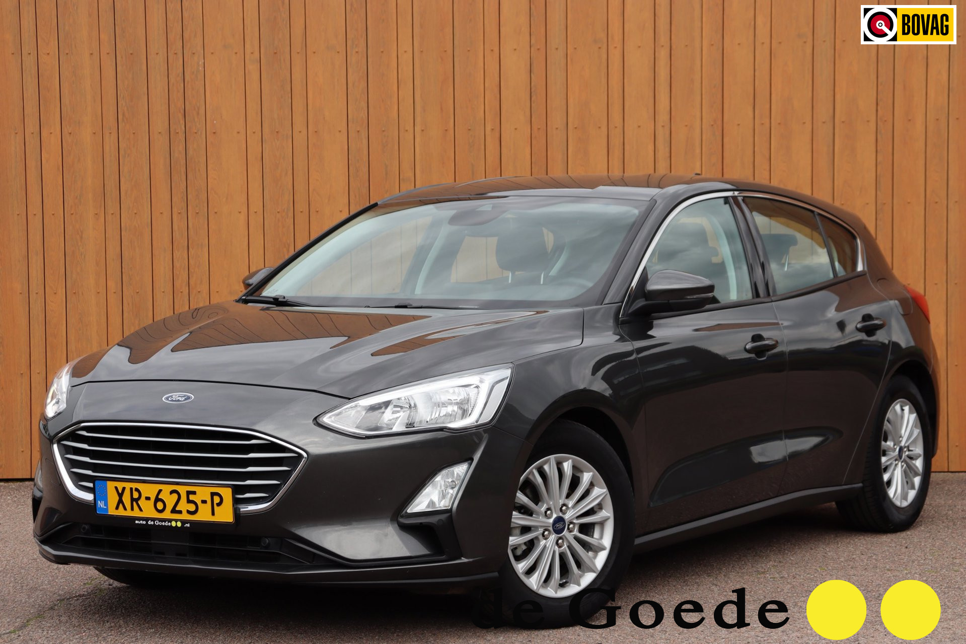 Ford Focus 1.0 EcoBoost Titanium Business 2019 - voorkant