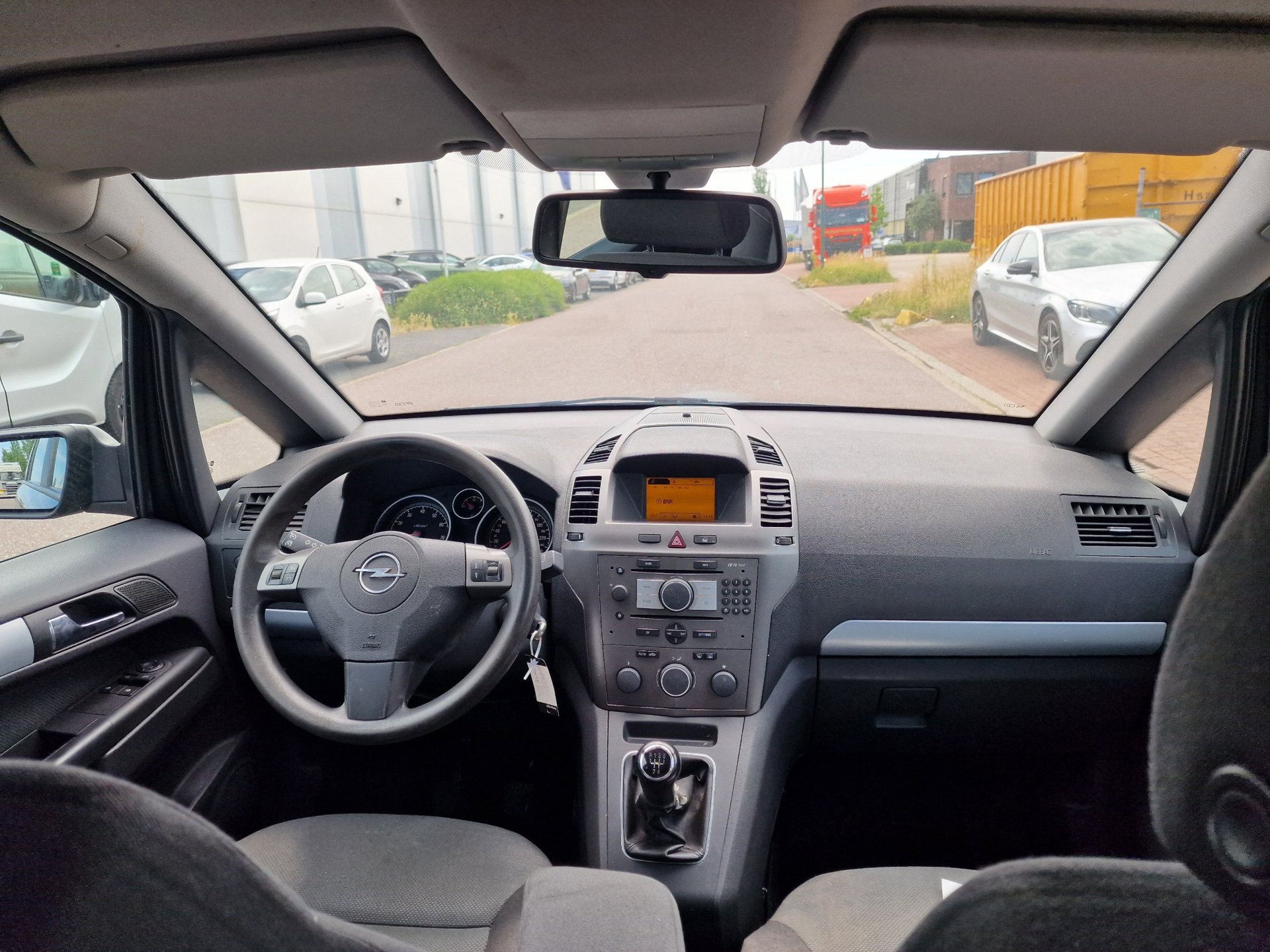 Foto van Opel Zafira
