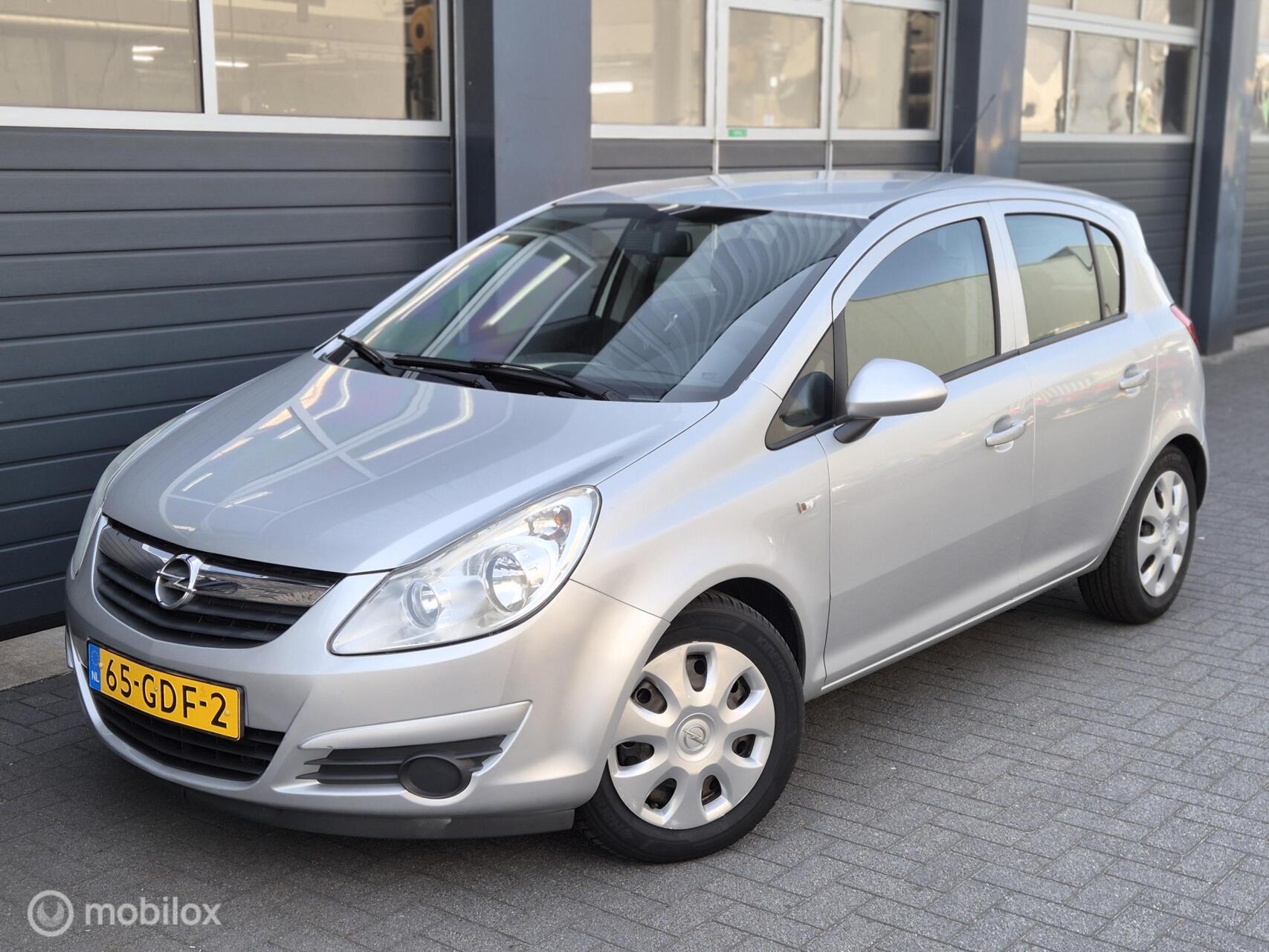 Opel Corsa 1.2-16V Business Automaat | AIRCO | CRUISE | PDC | TREKHAAK | 2008 - voorkant