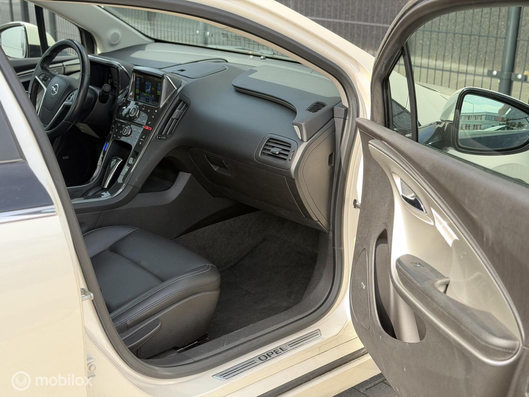 Foto van Opel Ampera