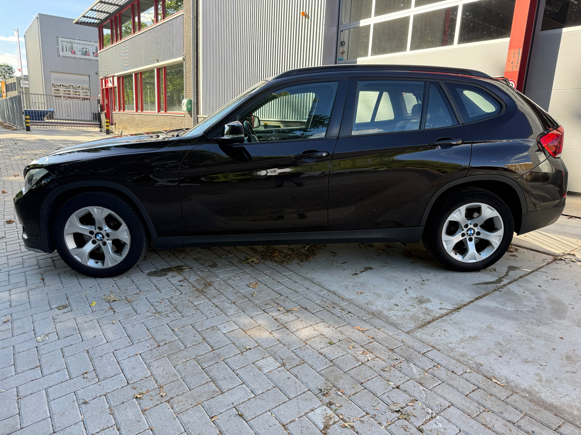 Foto van BMW X1 Xdrive20i