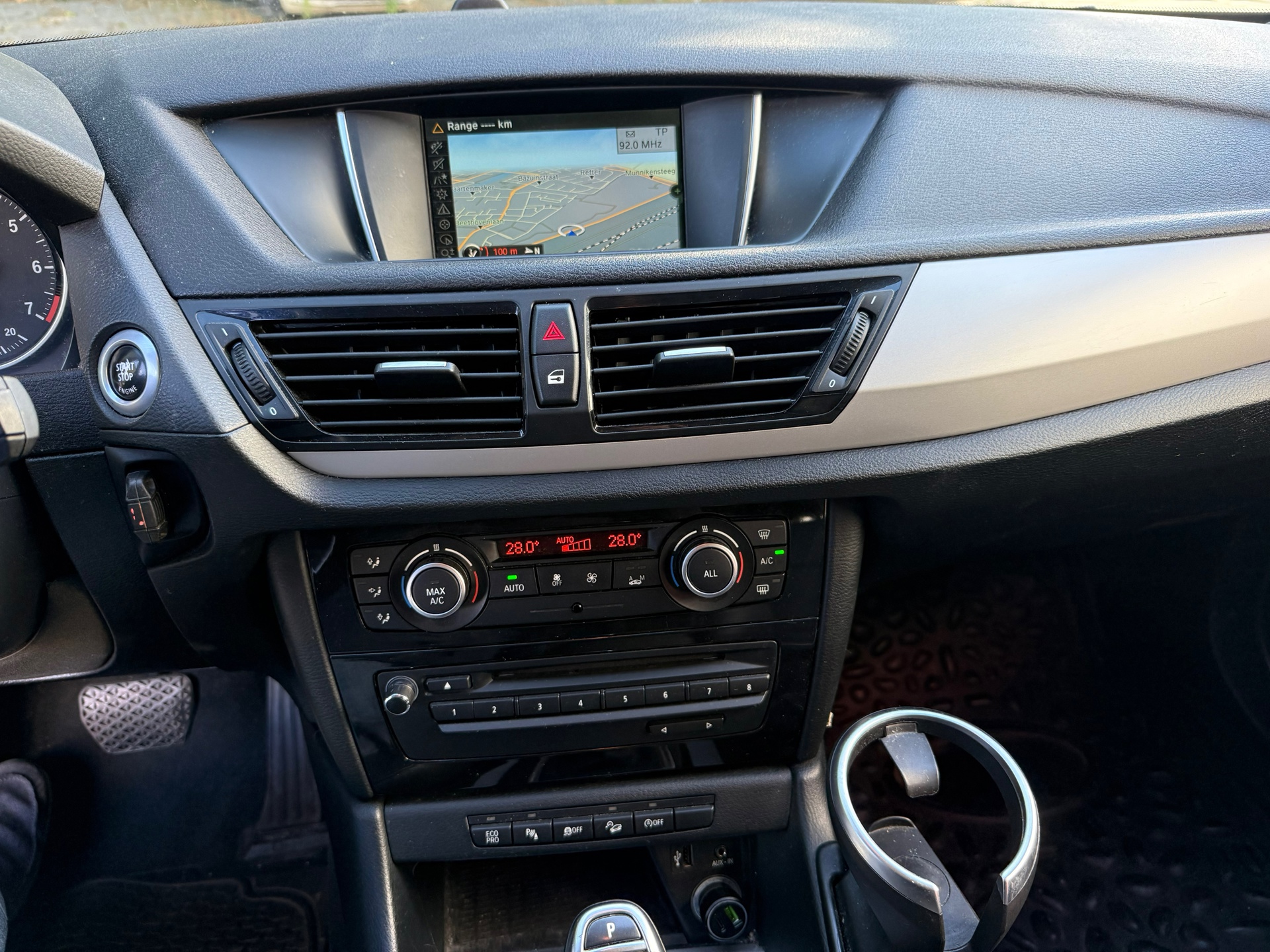 Foto van BMW X1 Xdrive20i