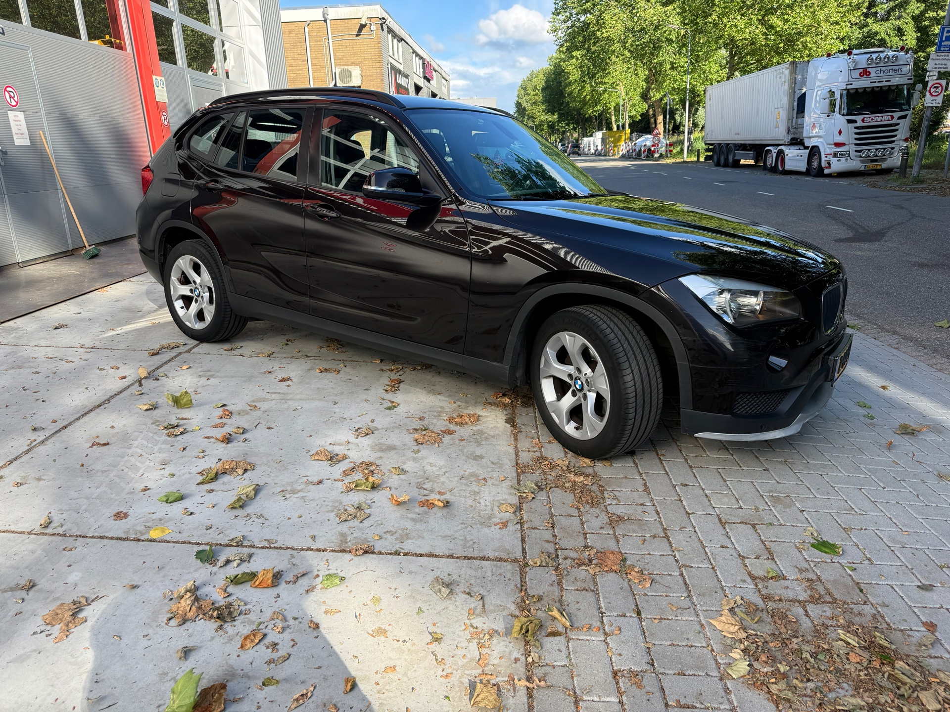 Foto van BMW X1 Xdrive20i