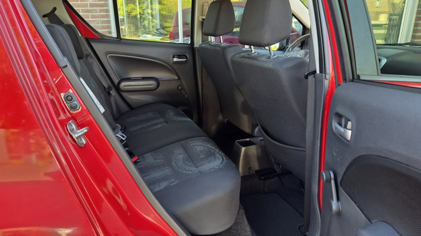Foto van Opel Agila