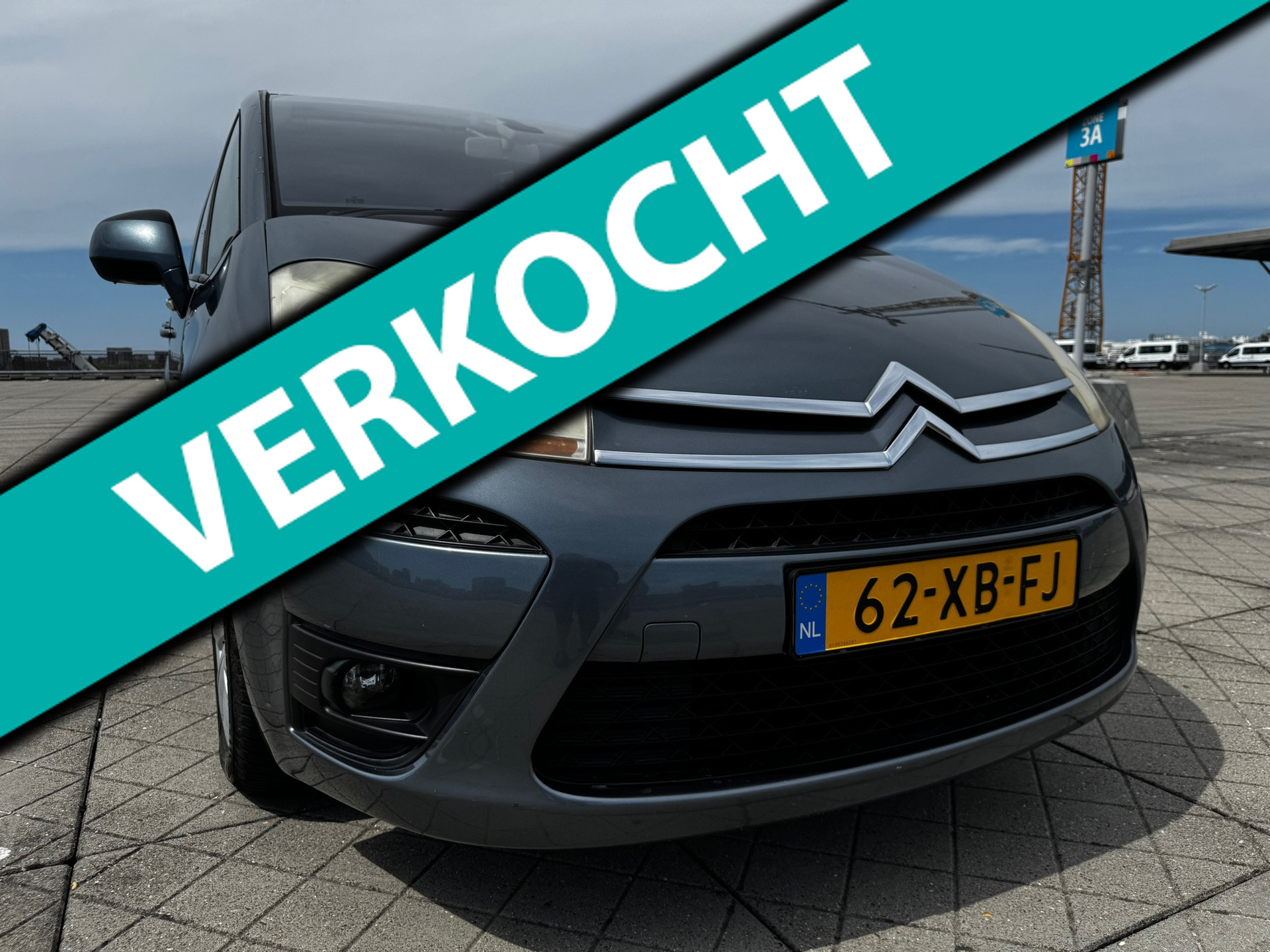 Citroen C4 Picasso 1.8-16V Ambiance 5p. PSENSOR CRUISE TREKHAAK 2 X SLEUTELS 2007 - voorkant