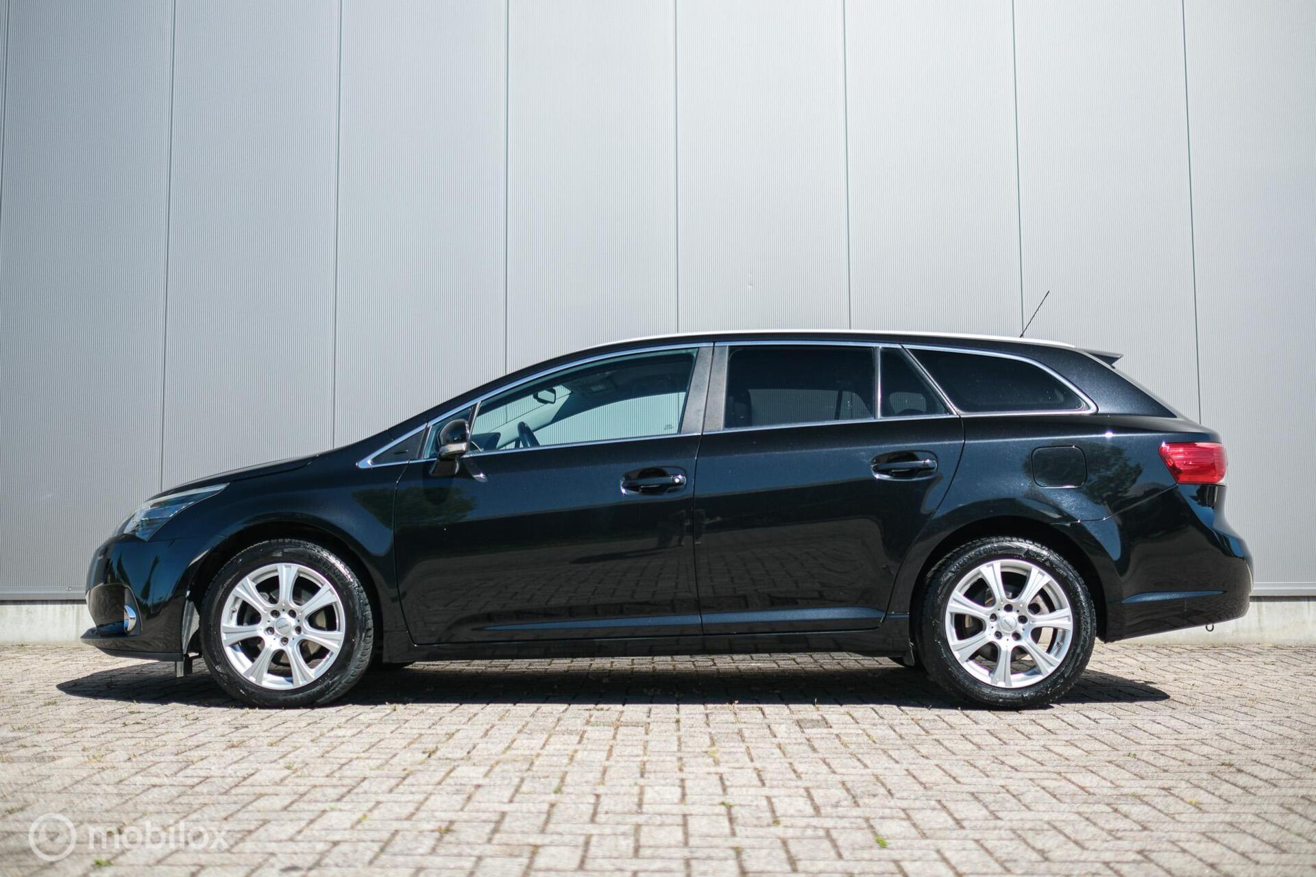 Foto van Toyota Toyota Avensis