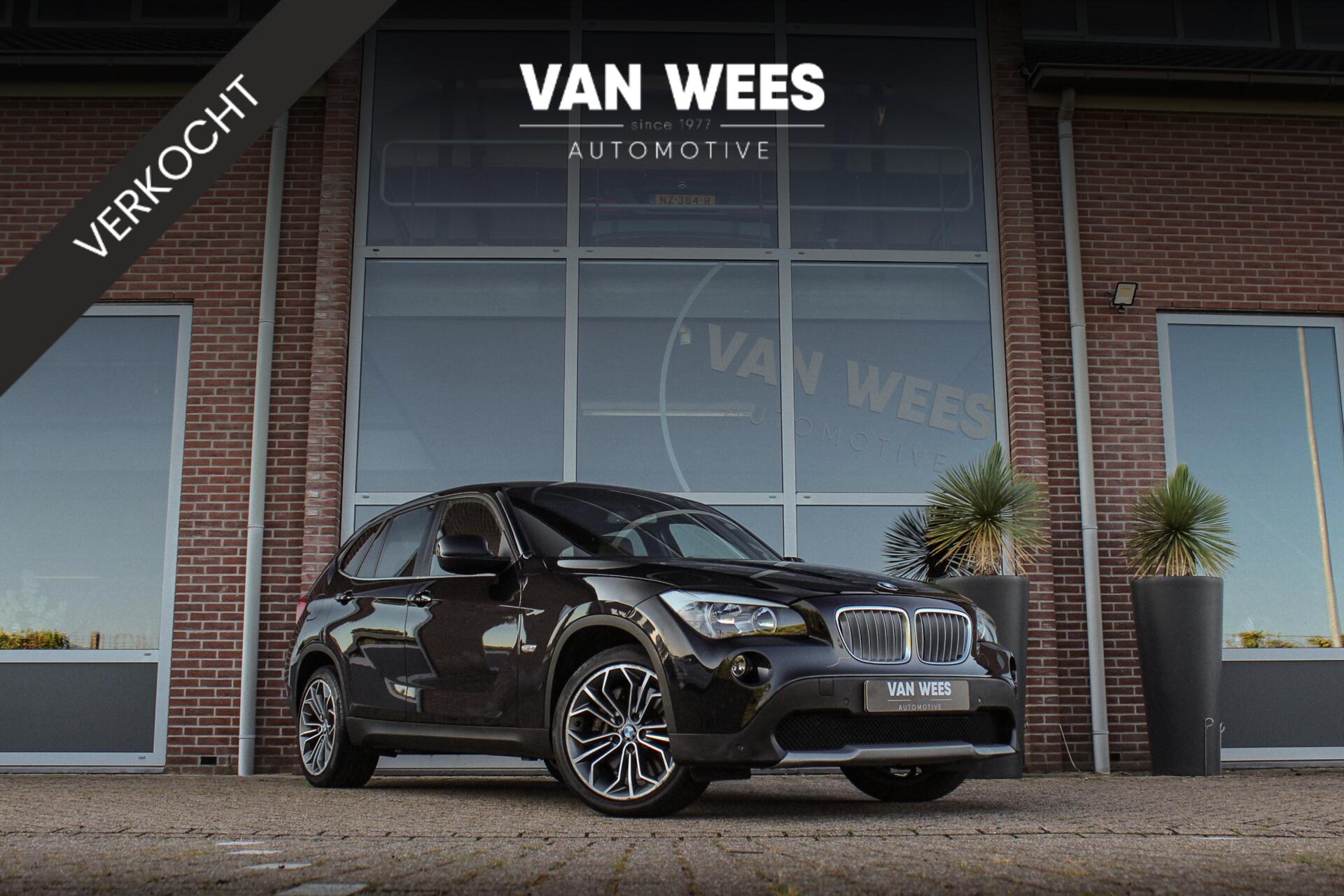 BMW X1 xDrive 28i xDrive28i Executive | Dealer onderhouden | 2e eigenaar | Camera | Sportstoelen | Navigatie Professional | Bluetooth | Sportstuur | Cruise control | Memory | 18 inch | PDC 2010 - voorkant