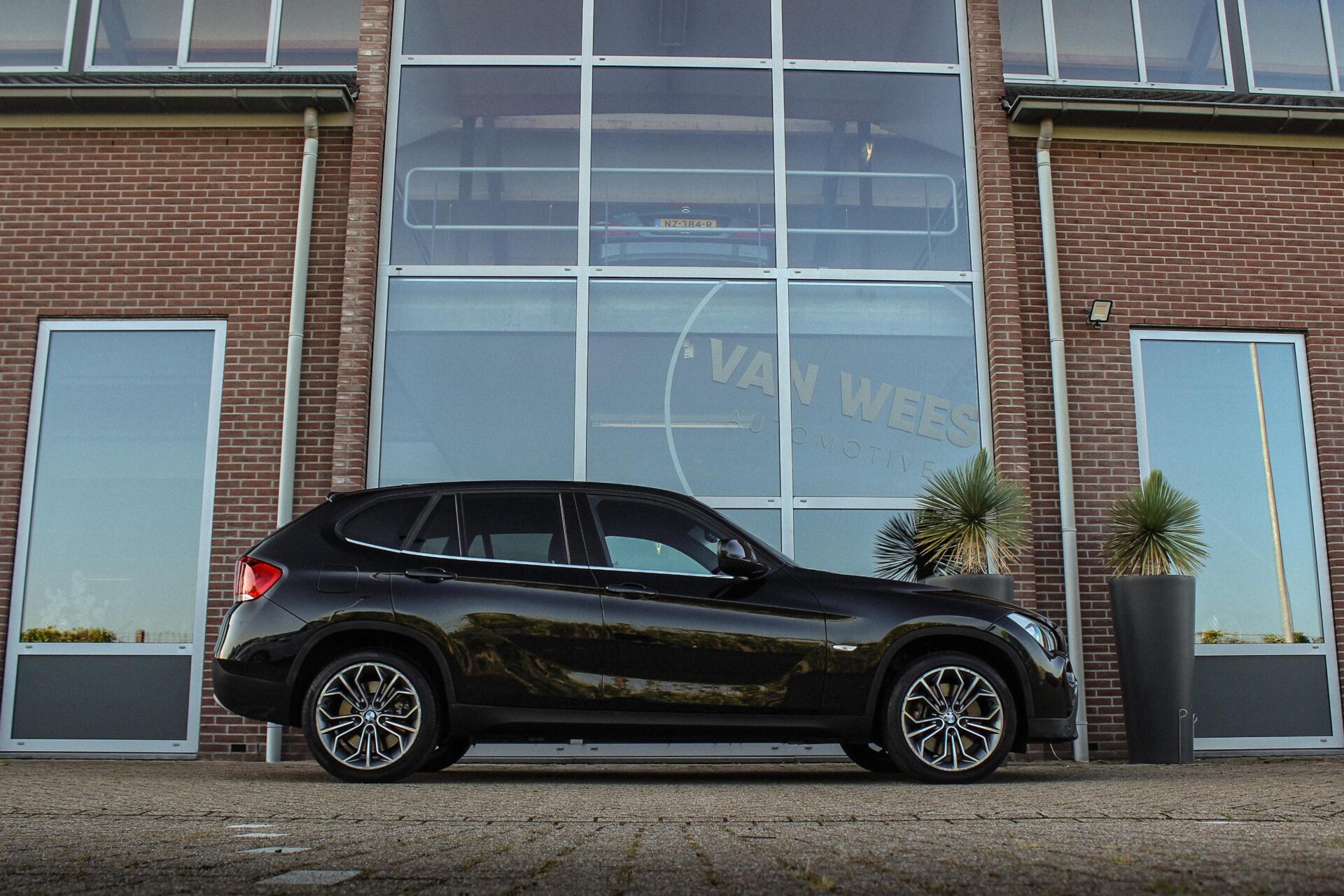 Foto van BMW X1 xDrive 28i