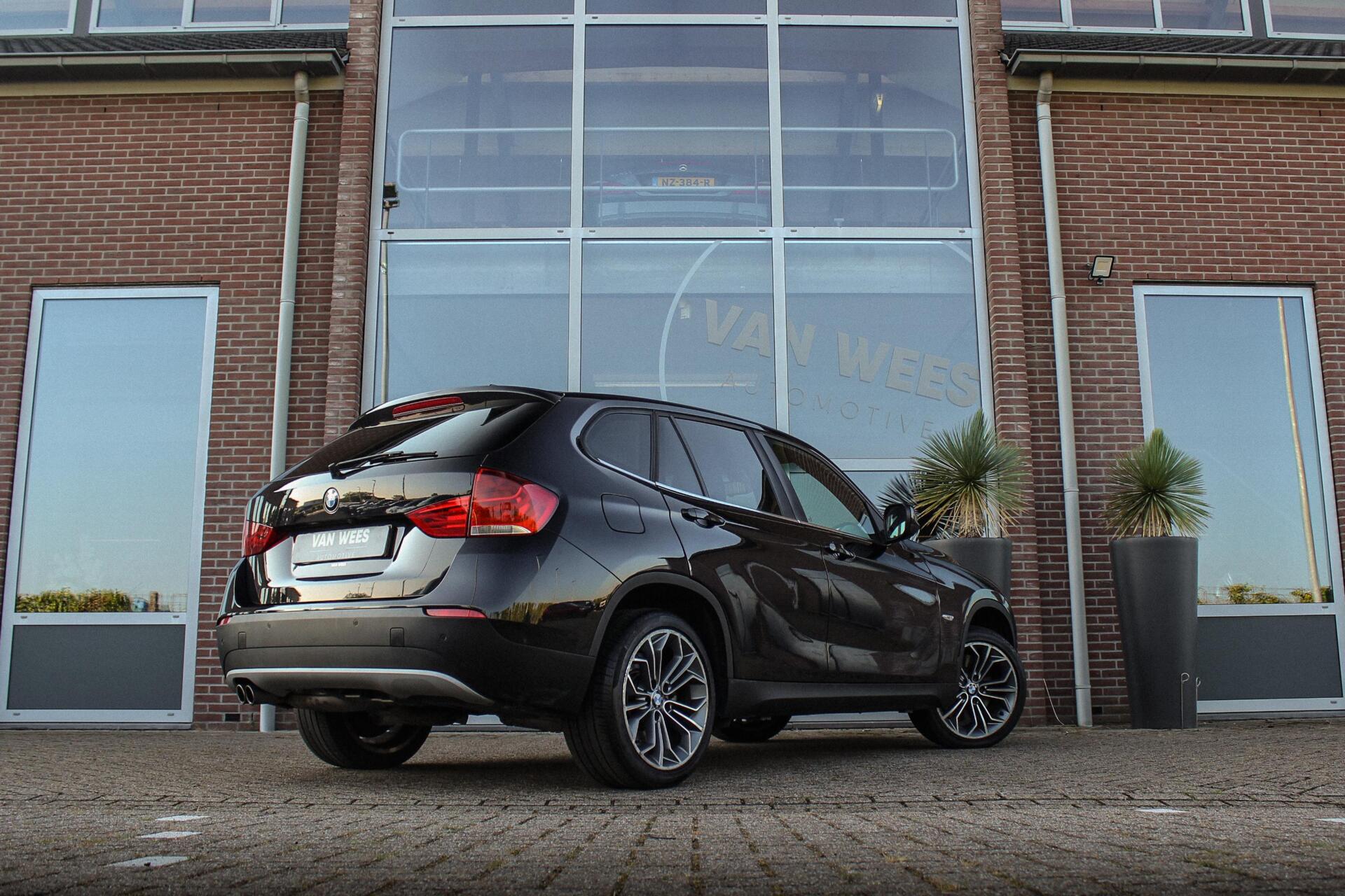 Foto van BMW X1 xDrive 28i