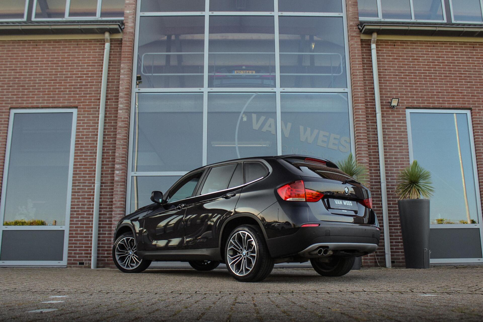 Foto van BMW X1 xDrive 28i